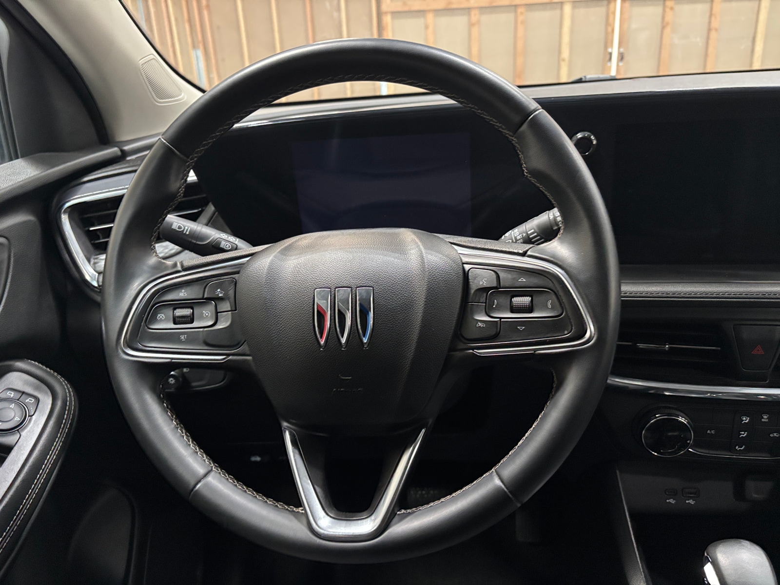 Thumbnail: 2025 Buick Encore GX - 4