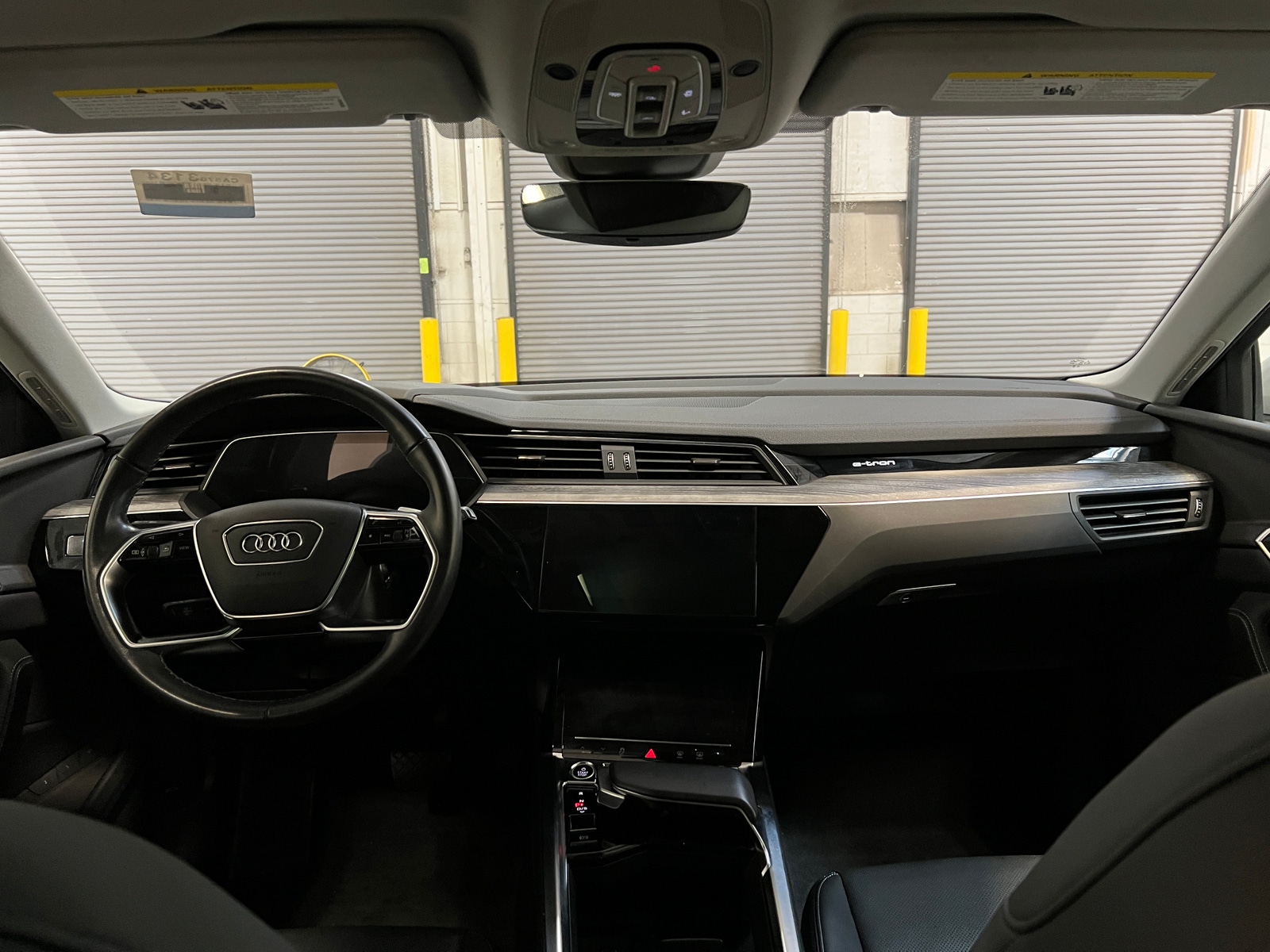 Thumbnail: 2024 Audi Q8 e-tron - 2