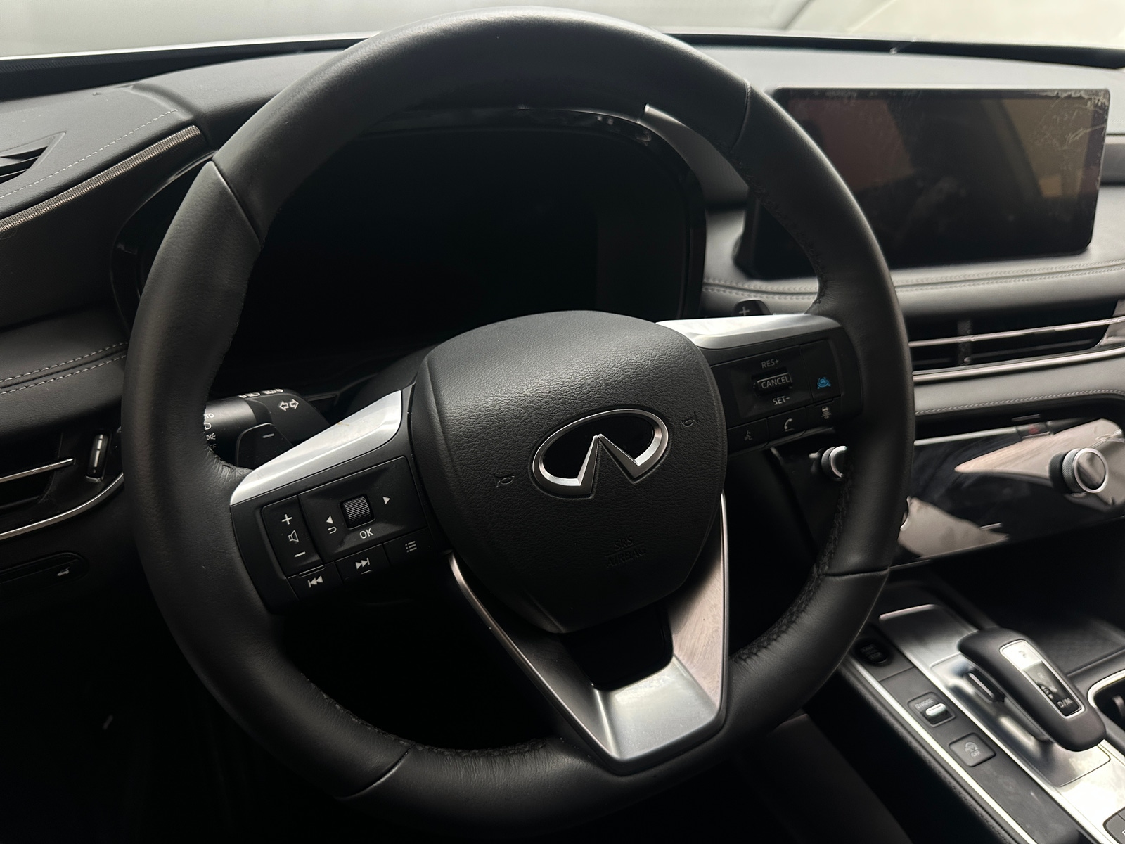 Thumbnail: 2026 INFINITI QX60 - 4