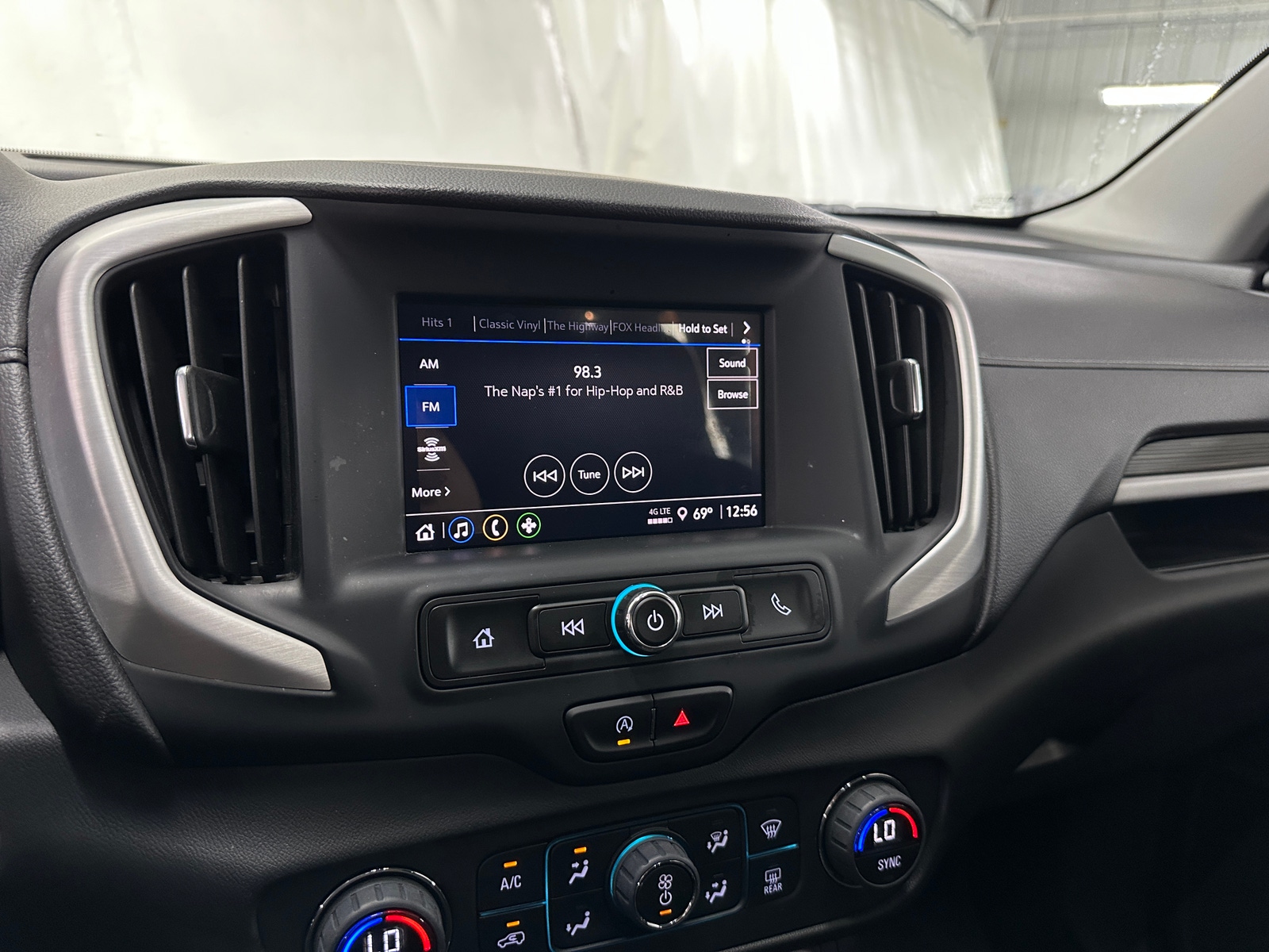 Thumbnail: 2022 GMC Terrain - 4