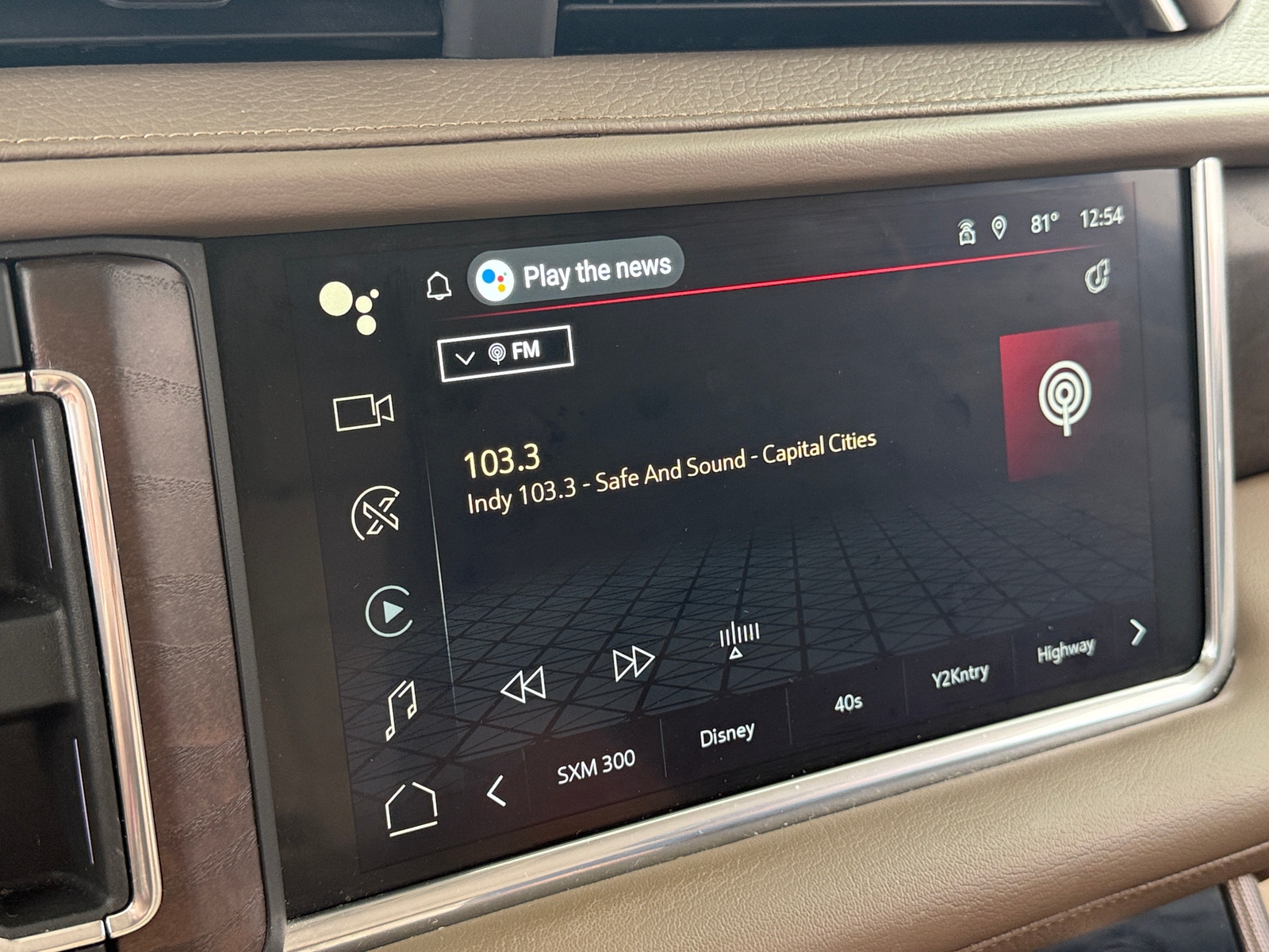 Thumbnail: 2022 GMC Yukon - 3