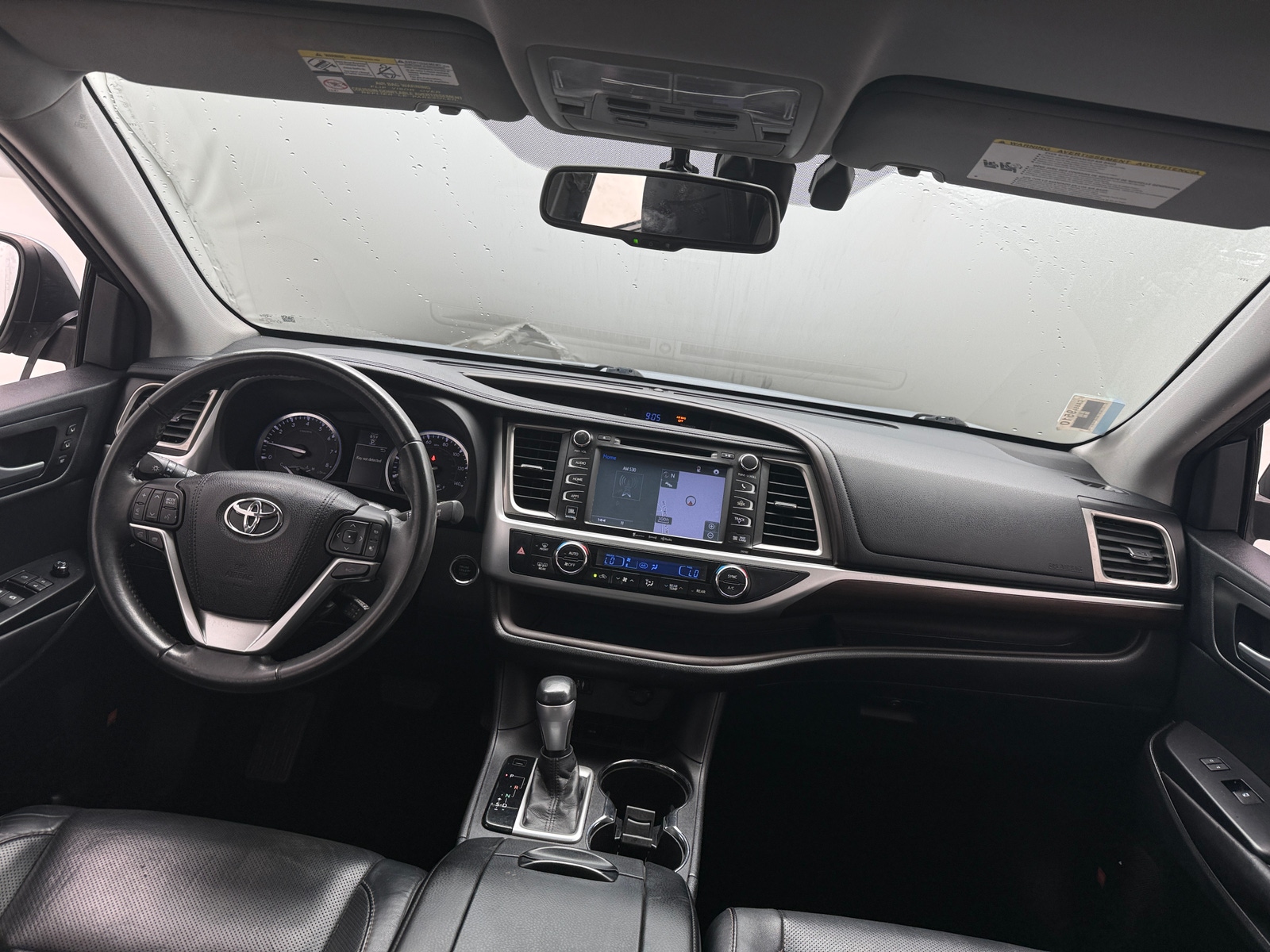 Thumbnail: 2016 Toyota Highlander - 2