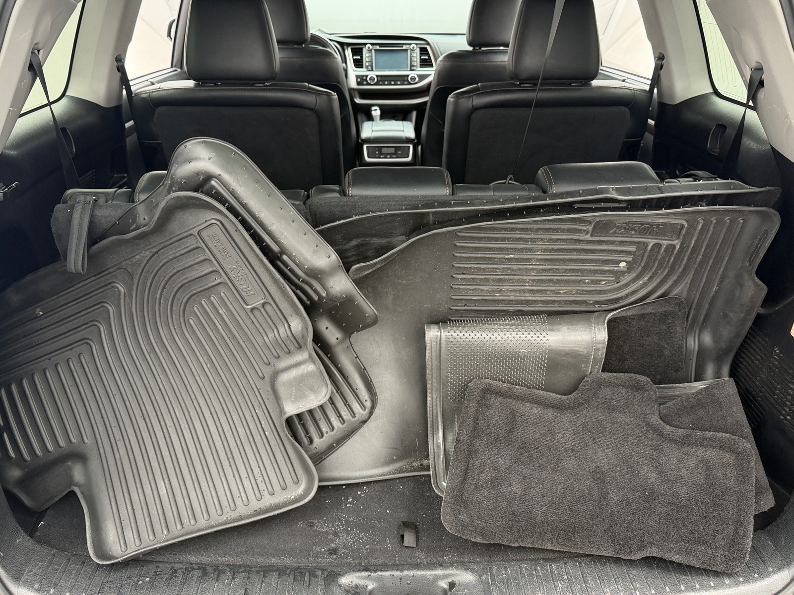 Thumbnail: 2016 Toyota Highlander - 6