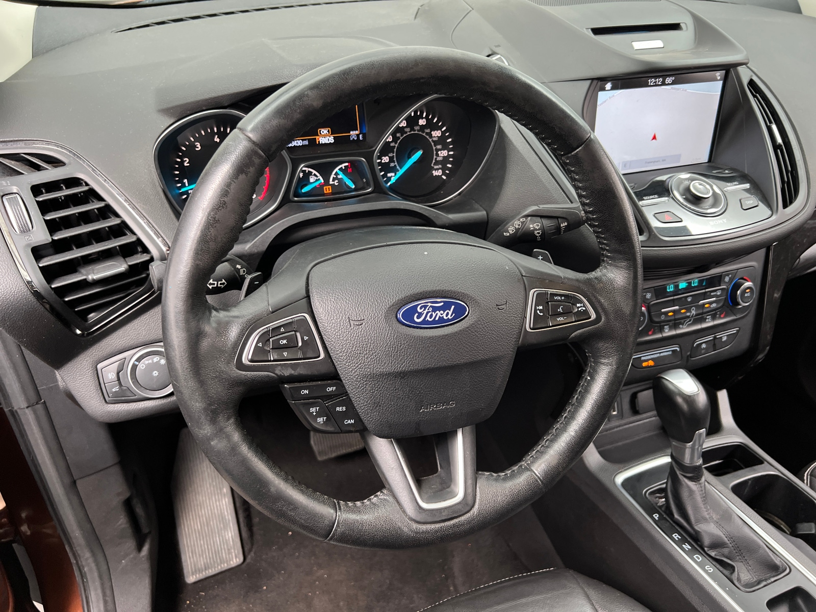 Thumbnail: 2017 Ford Escape - 4