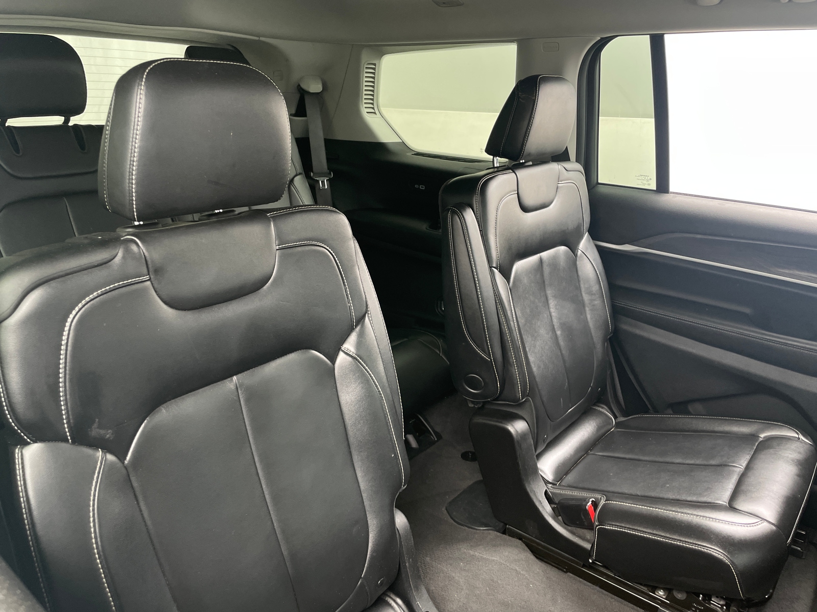 Thumbnail: 2021 Jeep Grand Cherokee L - 5