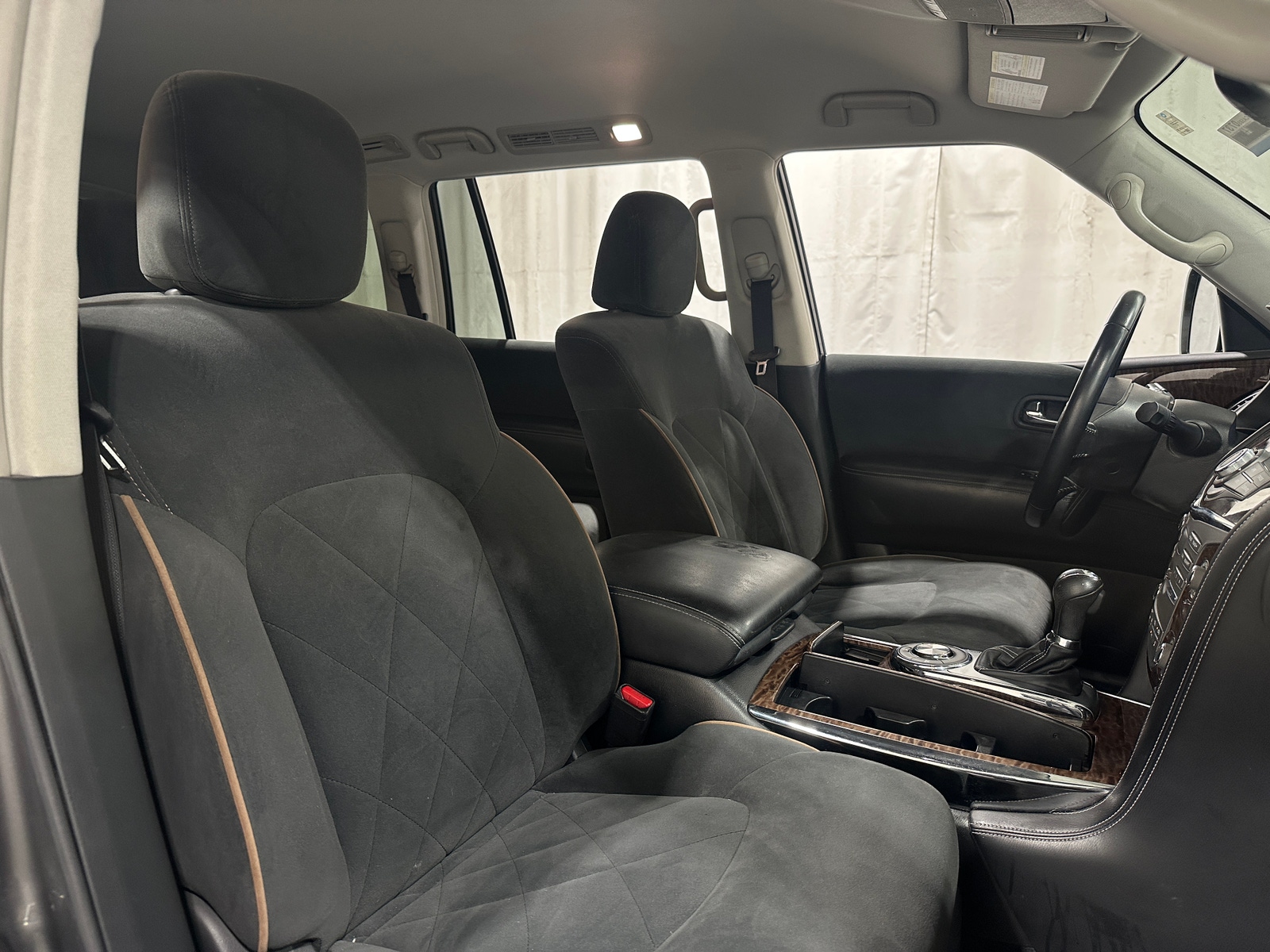 Thumbnail: 2020 Nissan Armada - 2