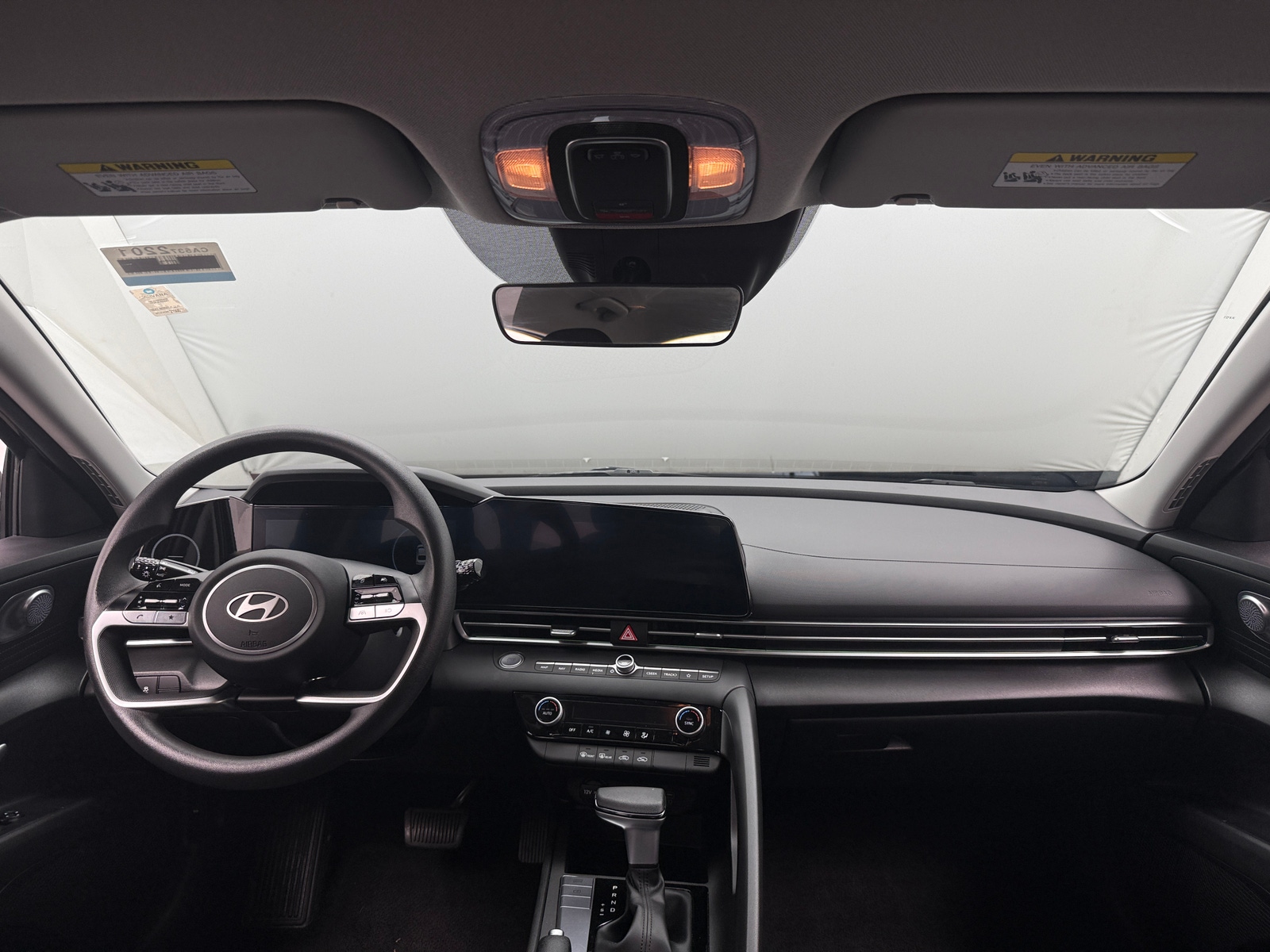 Thumbnail: 2024 Hyundai Elantra - 3