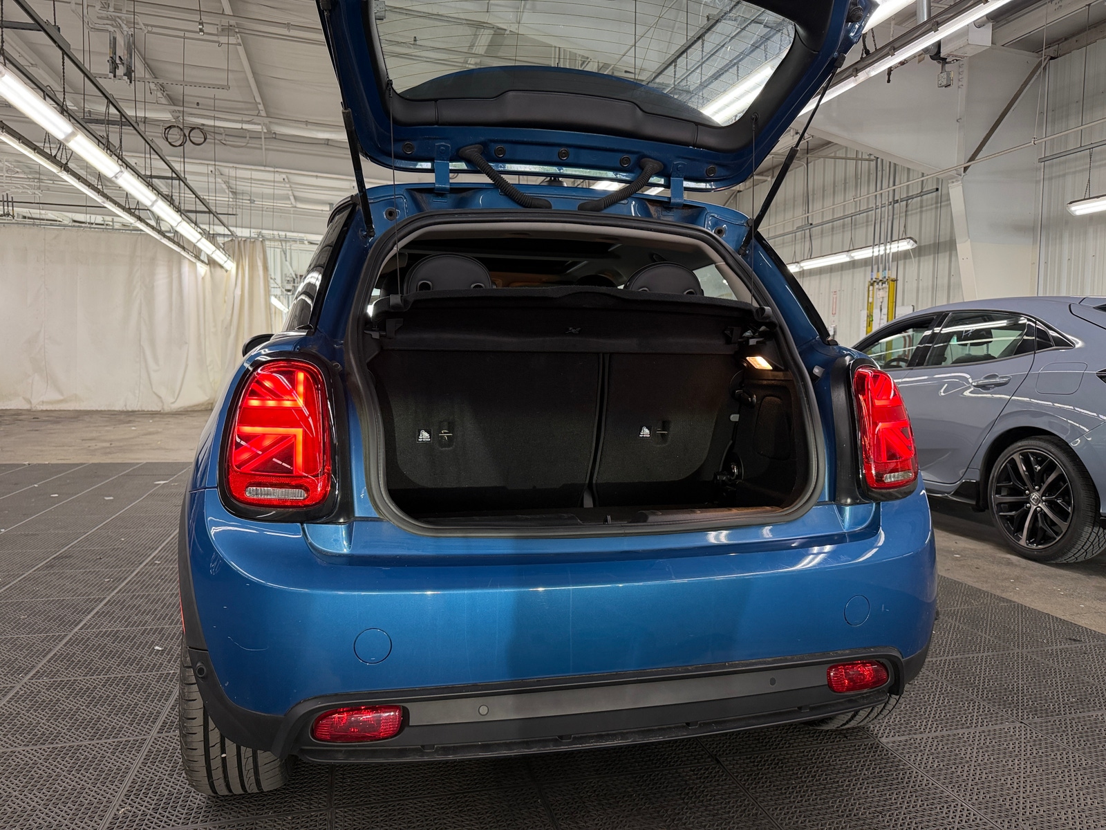 Thumbnail: 2024 MINI Cooper Hardtop - 6