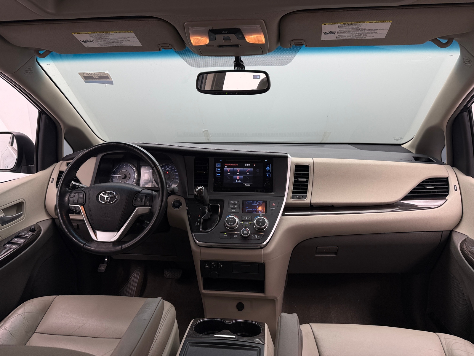 Thumbnail: 2016 Toyota Sienna - 2