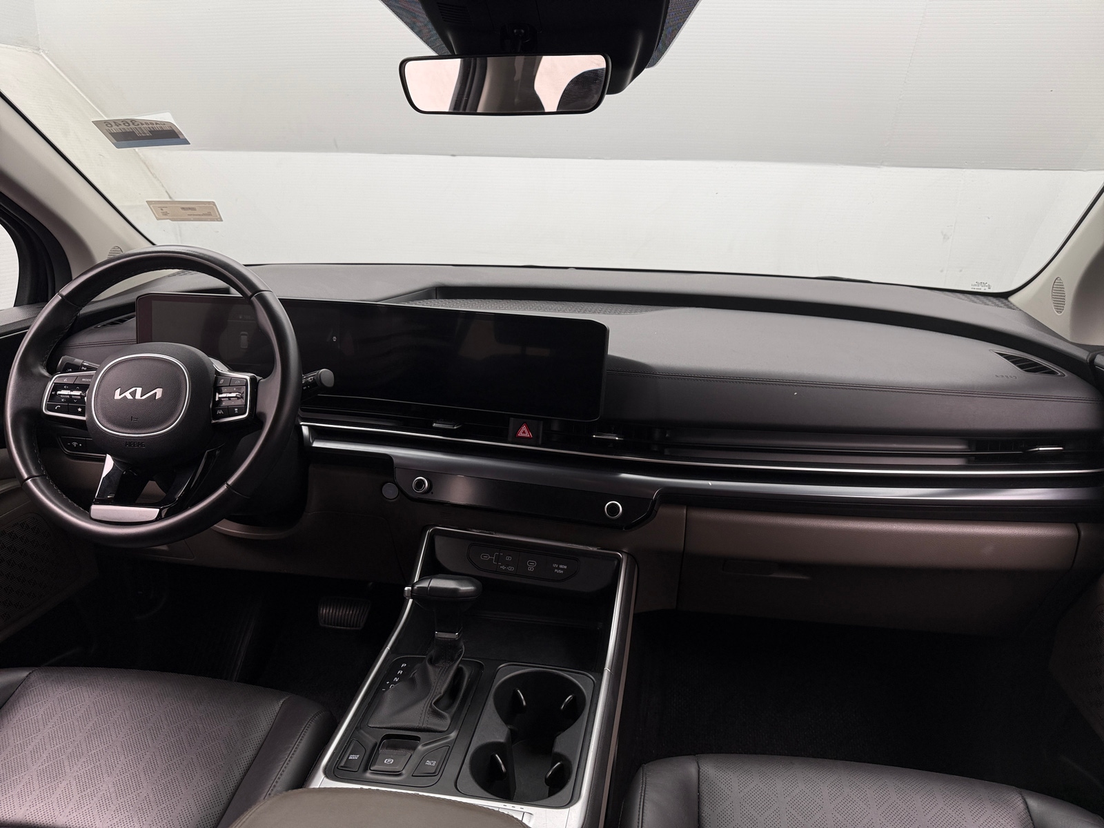 Thumbnail: 2025 Kia Carnival - 2