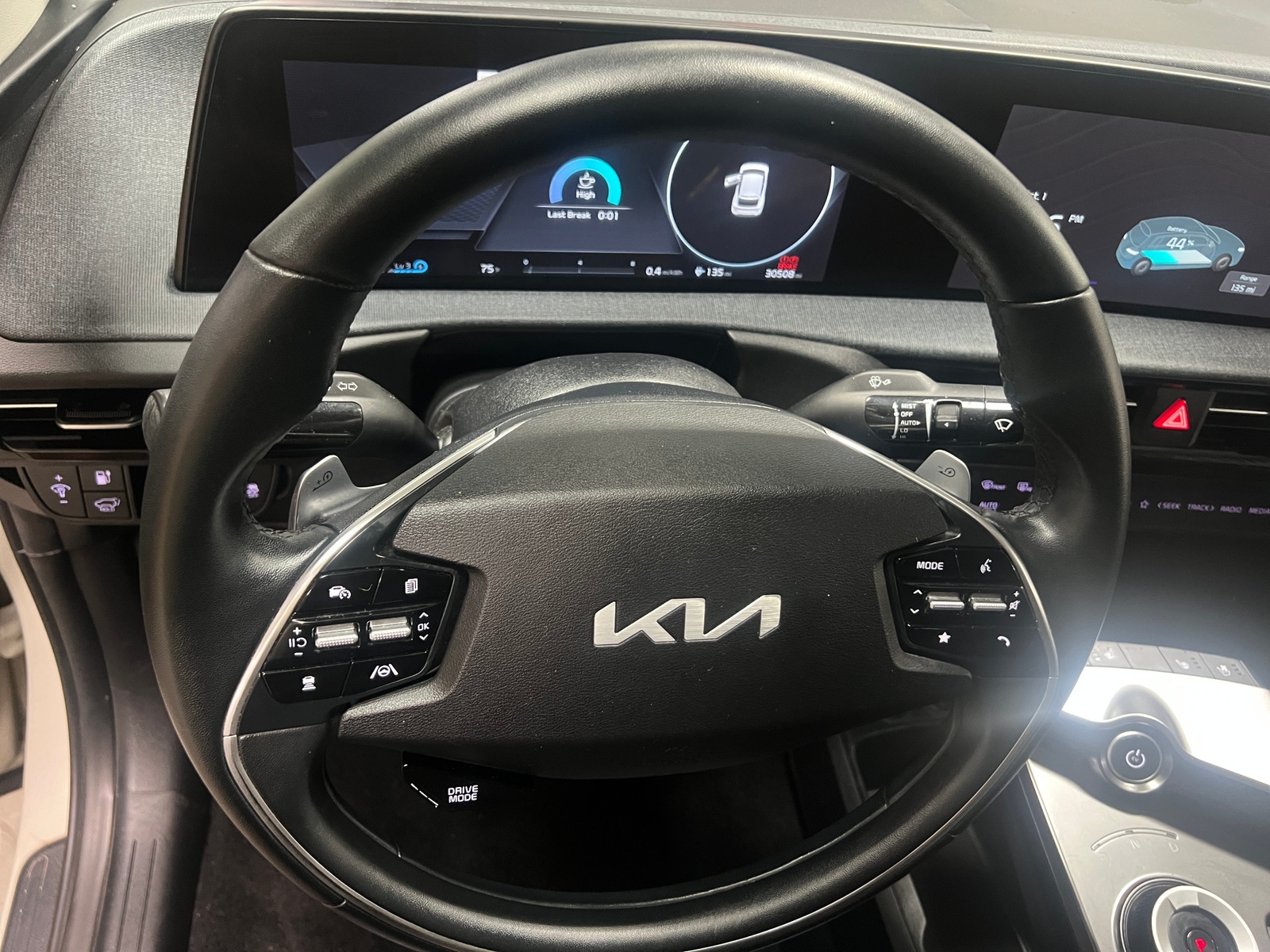 Thumbnail: 2022 Kia EV6 - 4