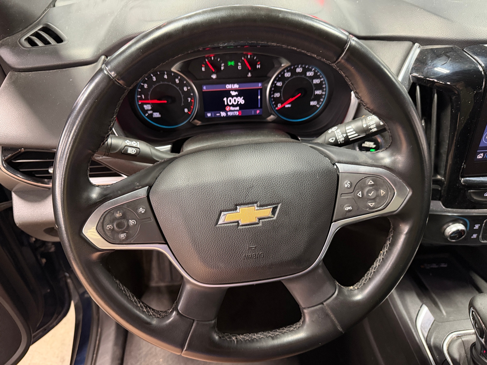 Thumbnail: 2023 Chevrolet Traverse - 5