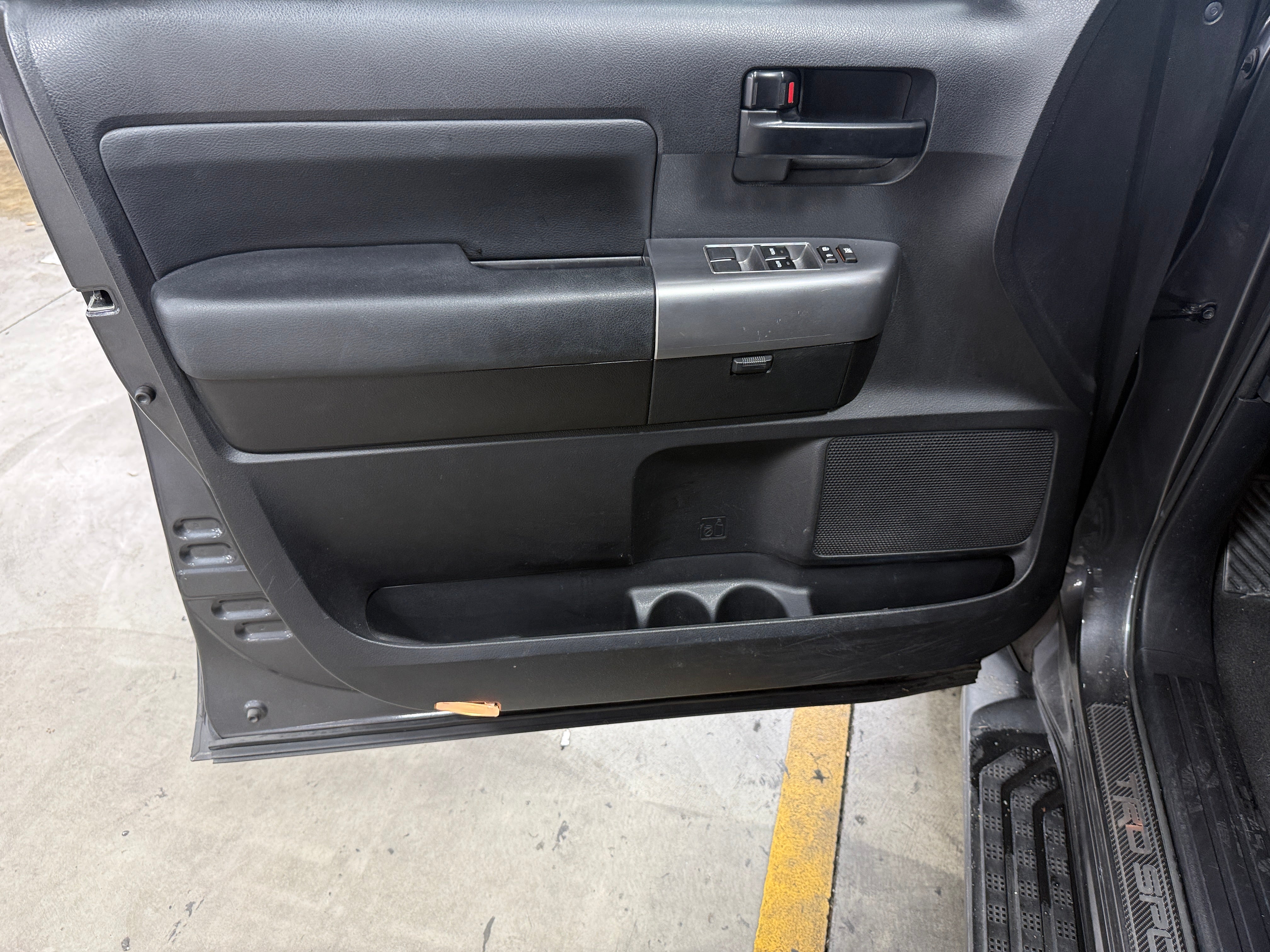 2020 Toyota Sequoia