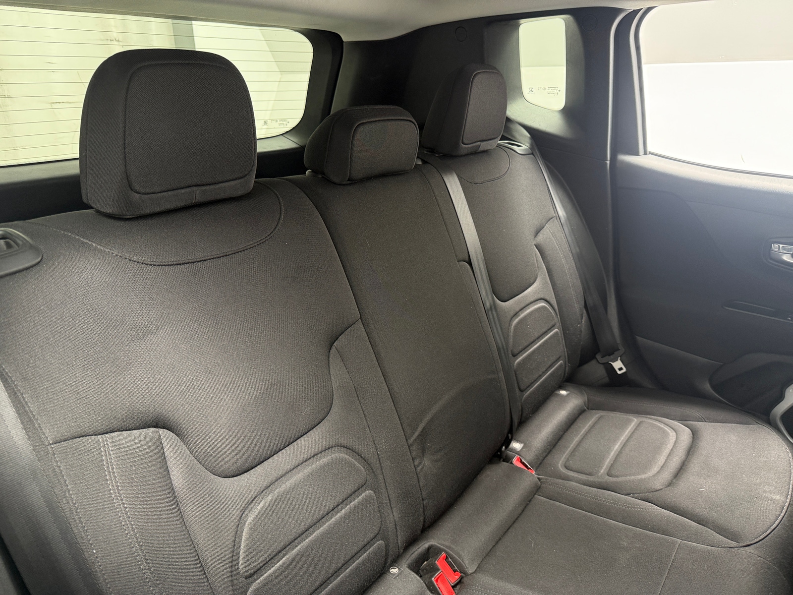 Thumbnail: 2018 Jeep Renegade - 6