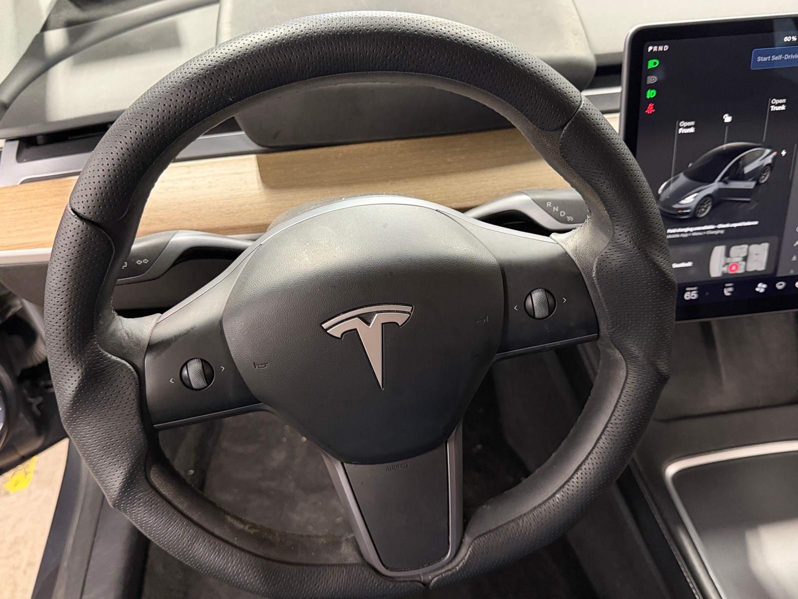 Thumbnail: 2022 Tesla Model 3 - 4