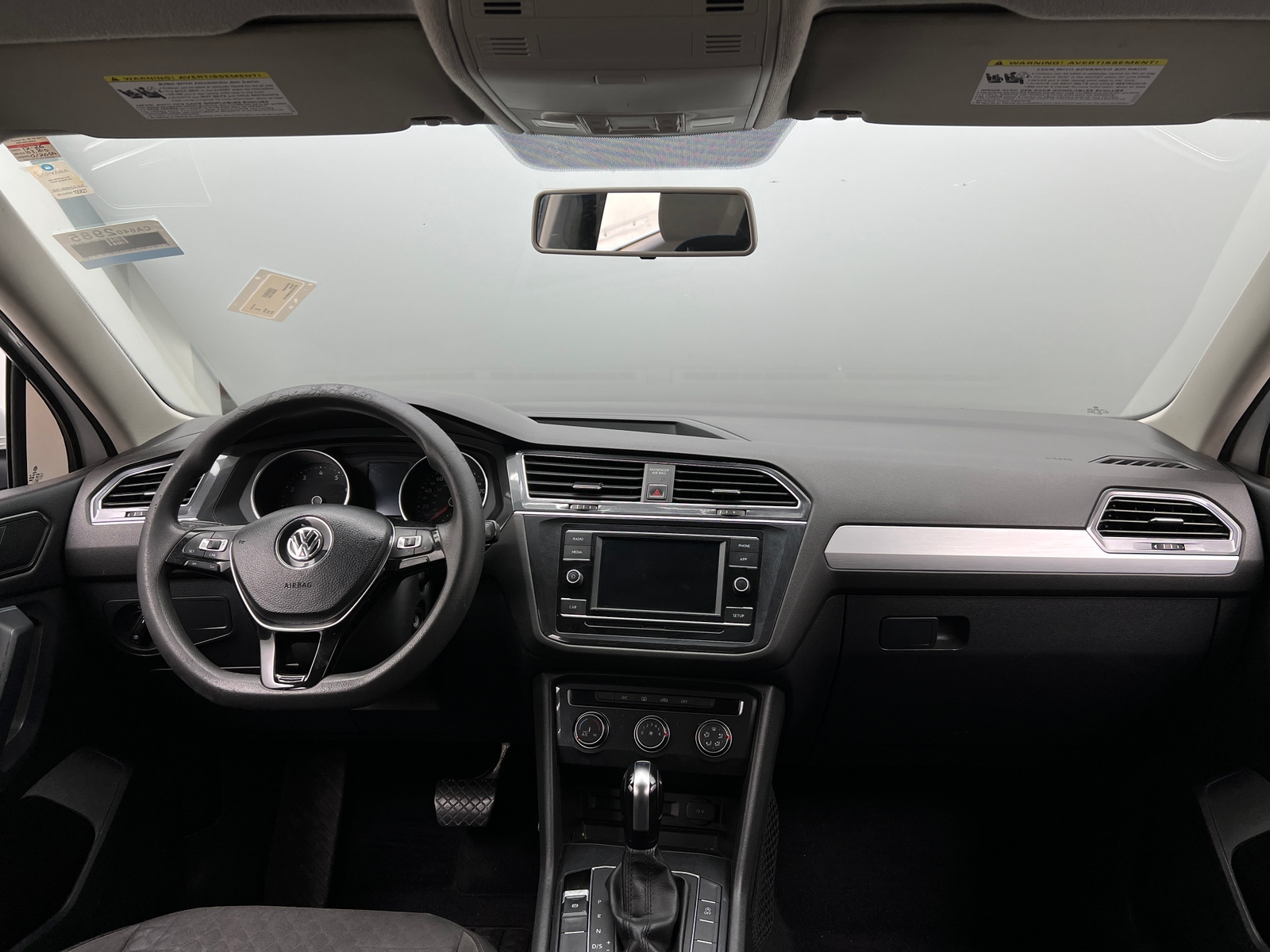Thumbnail: 2018 Volkswagen Tiguan - 3