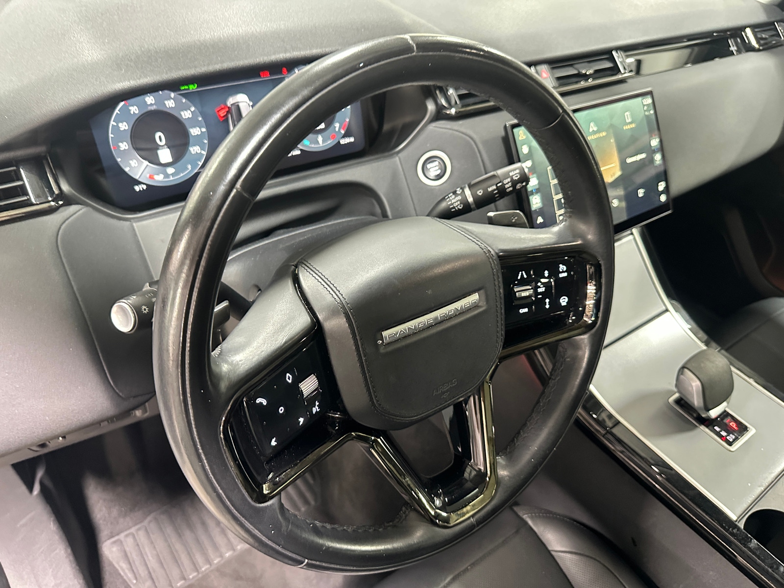 Thumbnail: 2024 Land Rover Range Rover Velar - 4