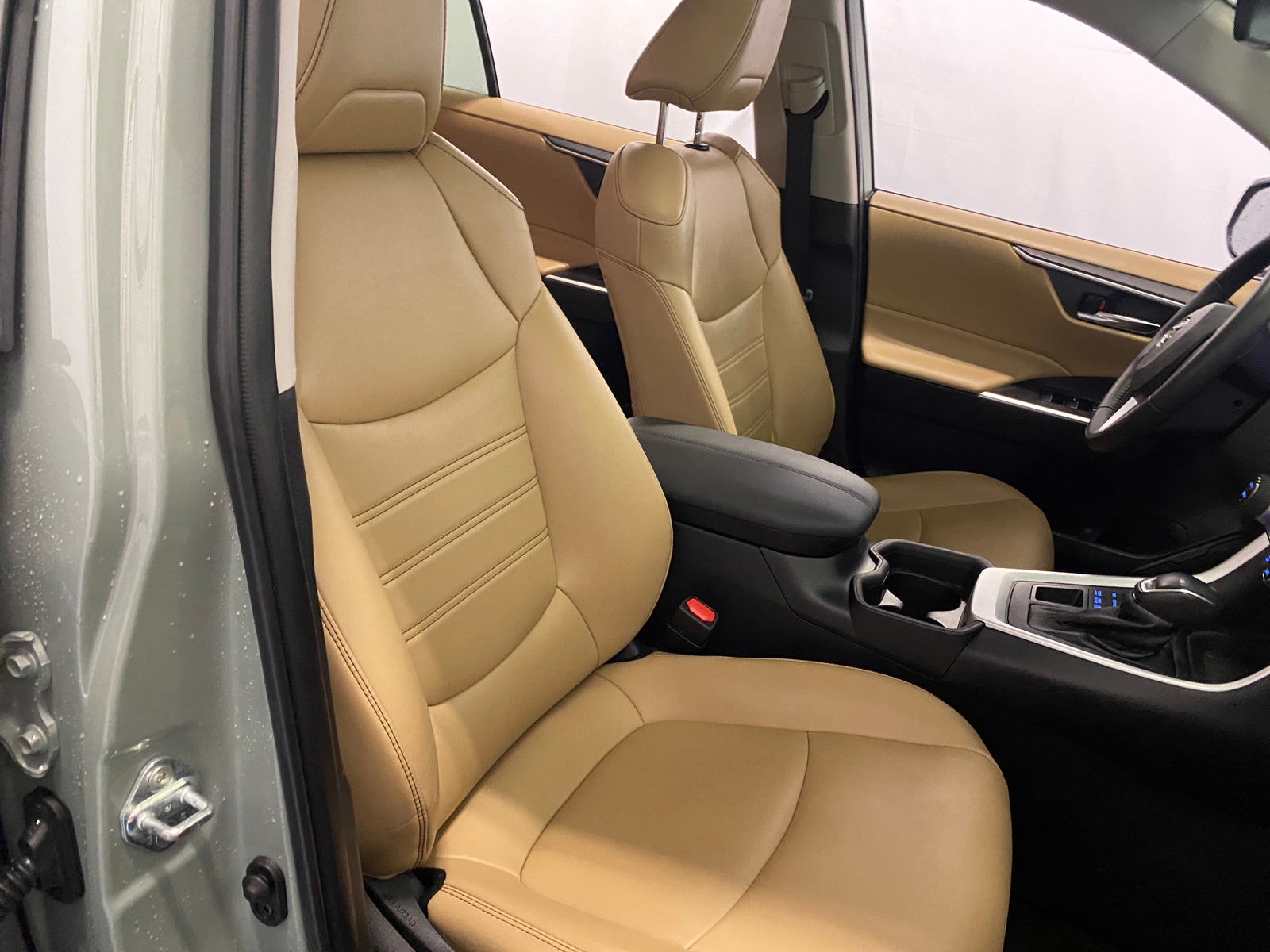 Thumbnail: 2021 Toyota RAV4 - 2