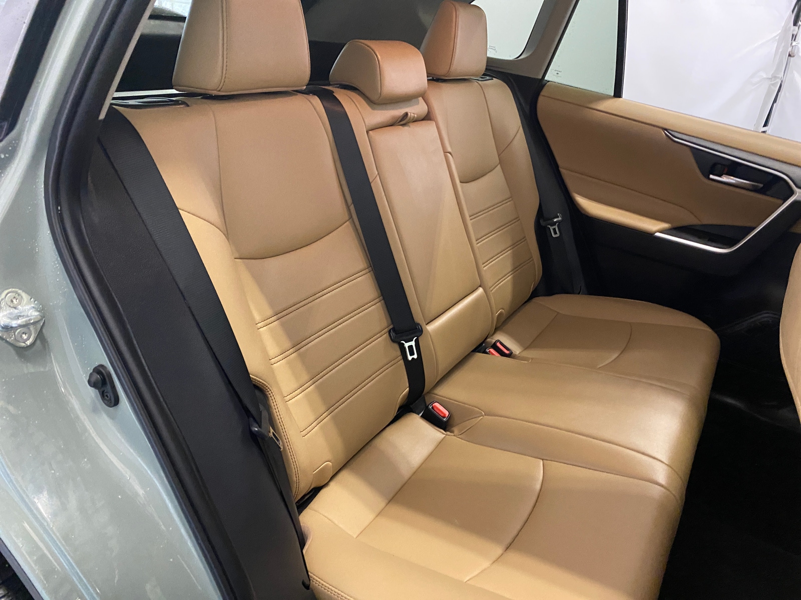 Thumbnail: 2021 Toyota RAV4 - 6
