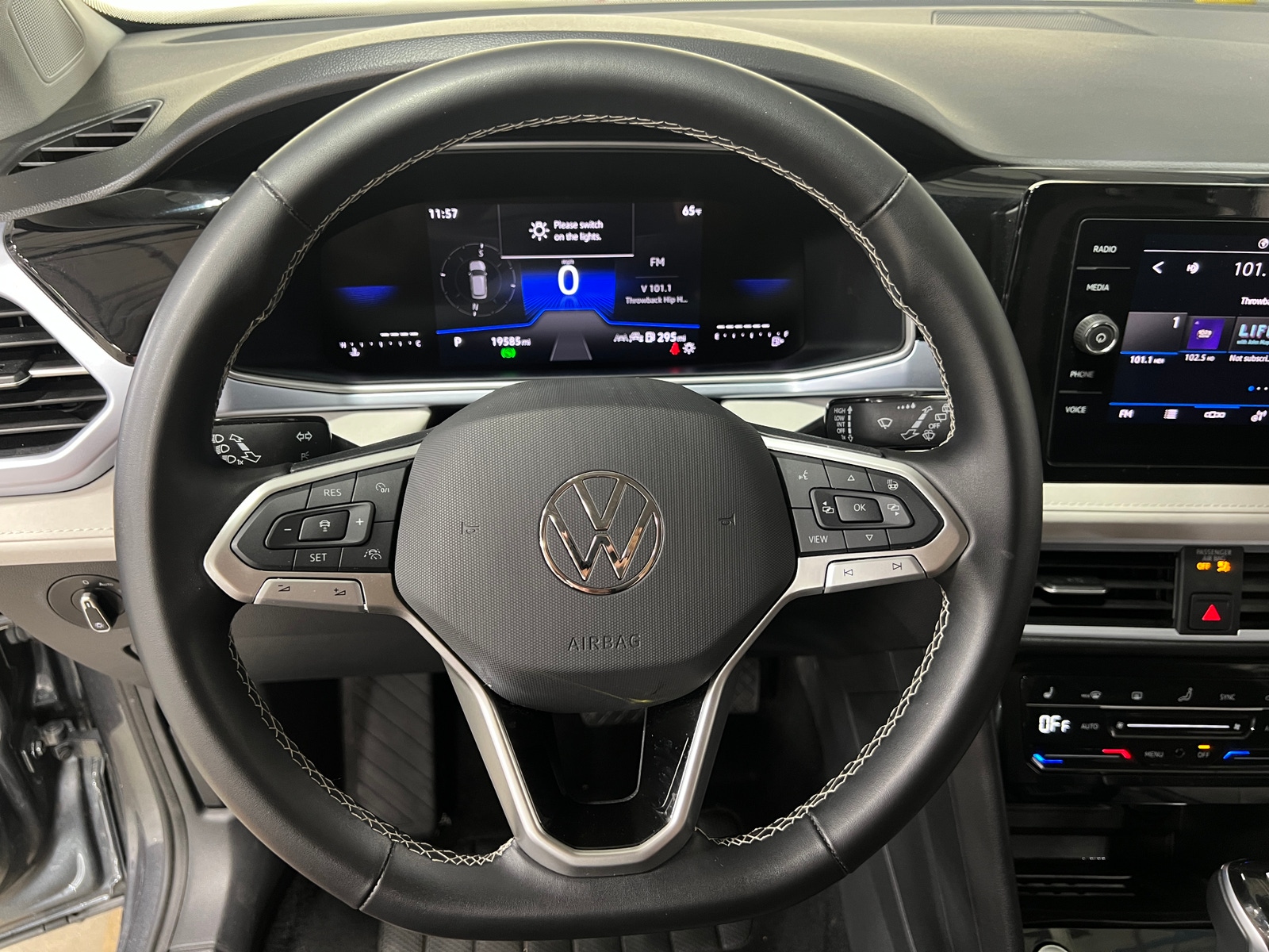 Thumbnail: 2026 Volkswagen Taos - 5
