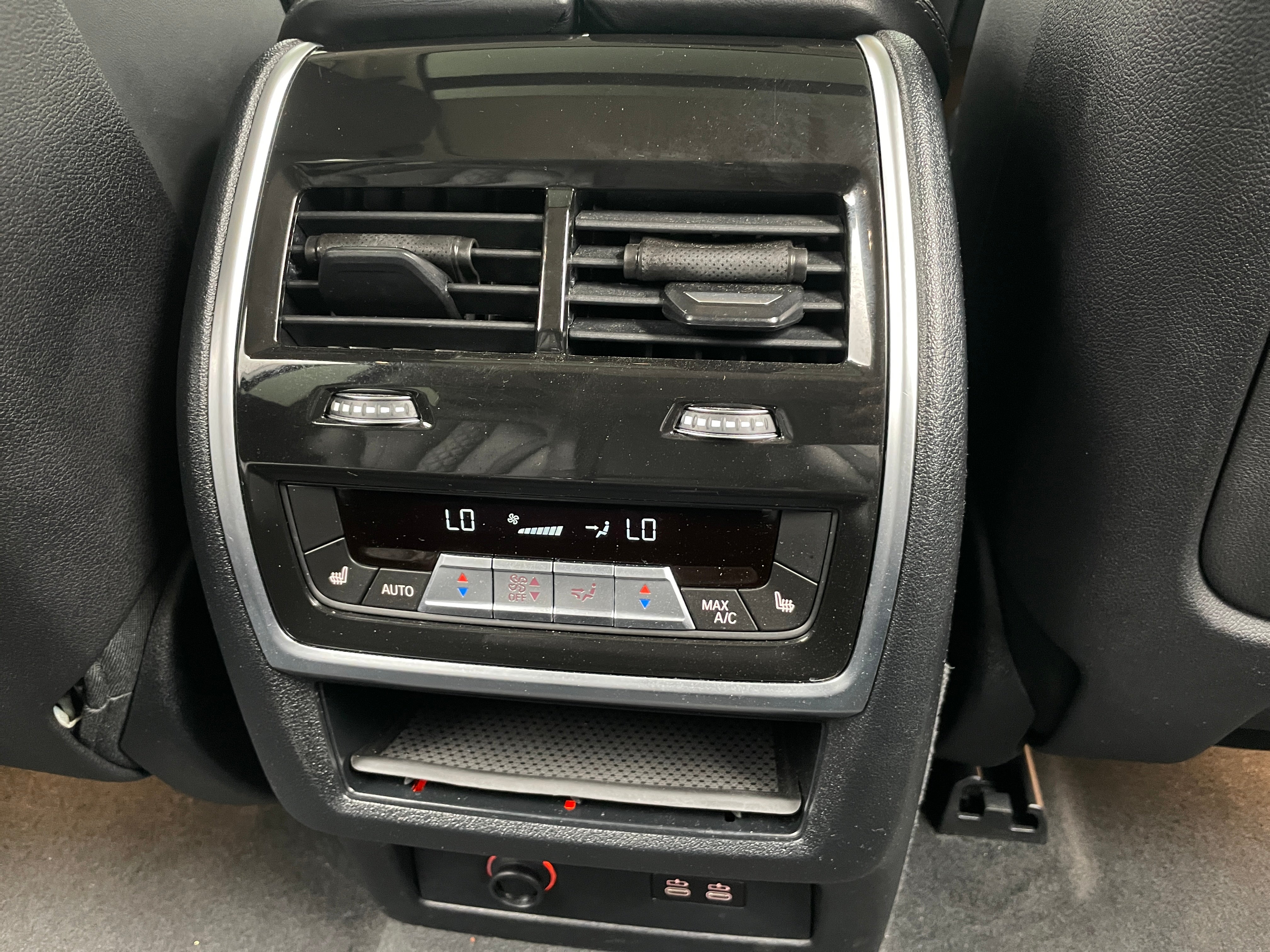 2024 BMW X7