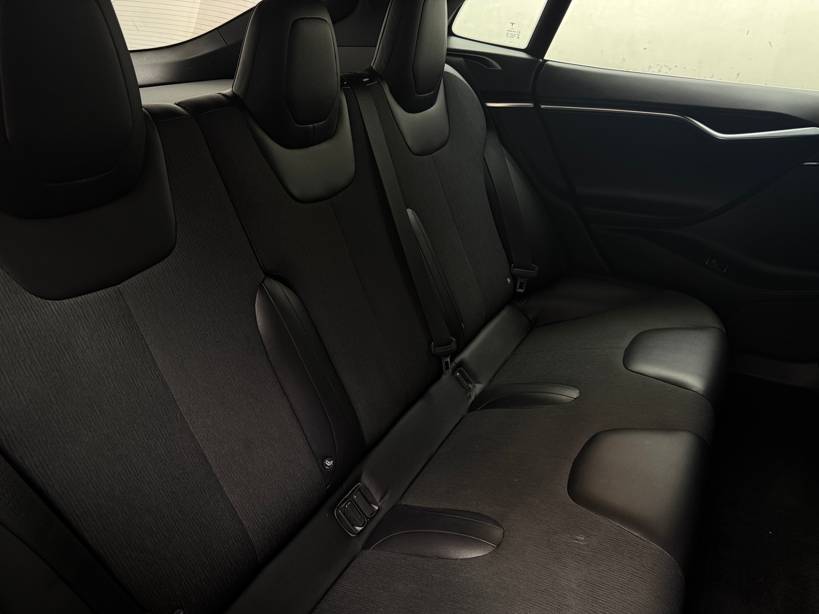 Thumbnail: 2017 Tesla Model S - 6