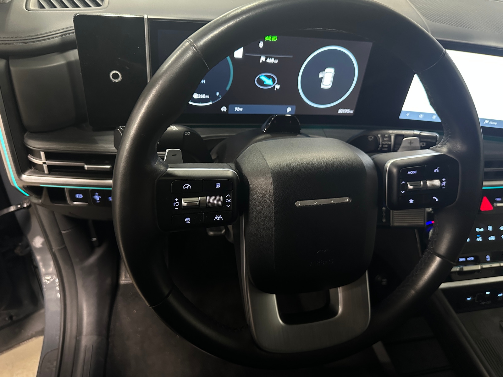 Thumbnail: 2025 Hyundai Santa Fe - 4