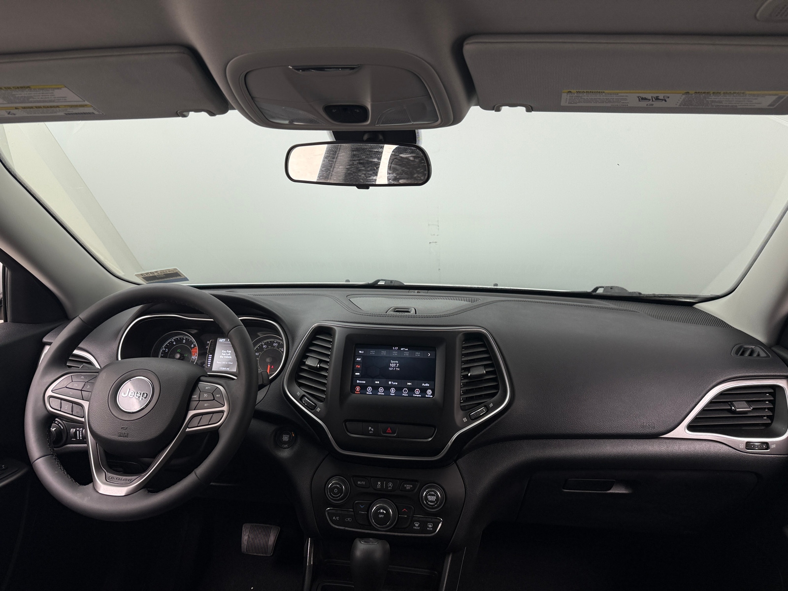 Thumbnail: 2020 Jeep Cherokee - 3