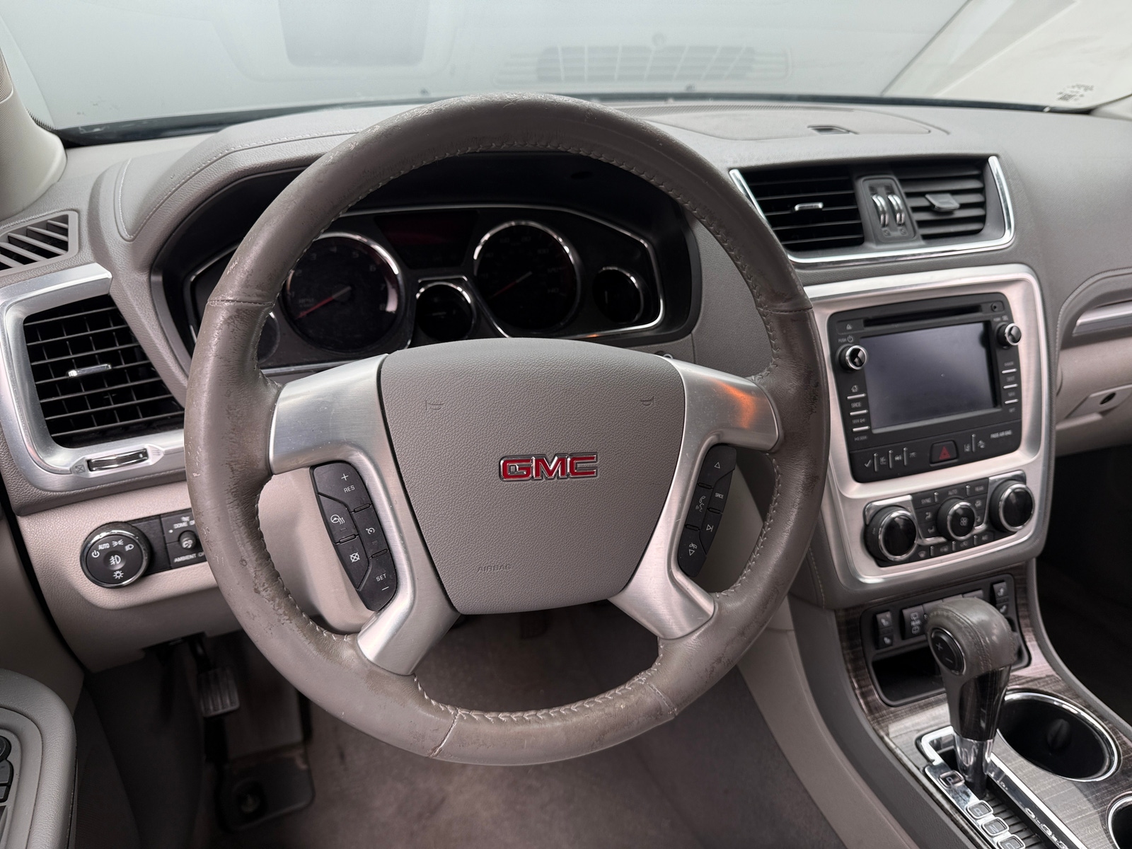 Thumbnail: 2017 GMC Acadia - 4