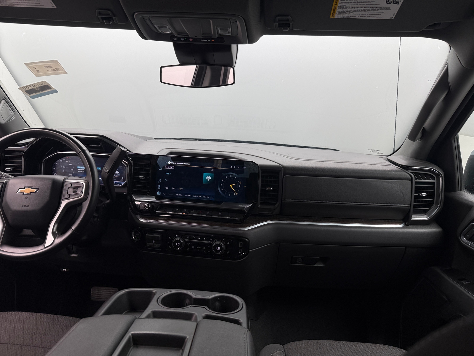 Thumbnail: 2025 Chevrolet Silverado 1500 - 3