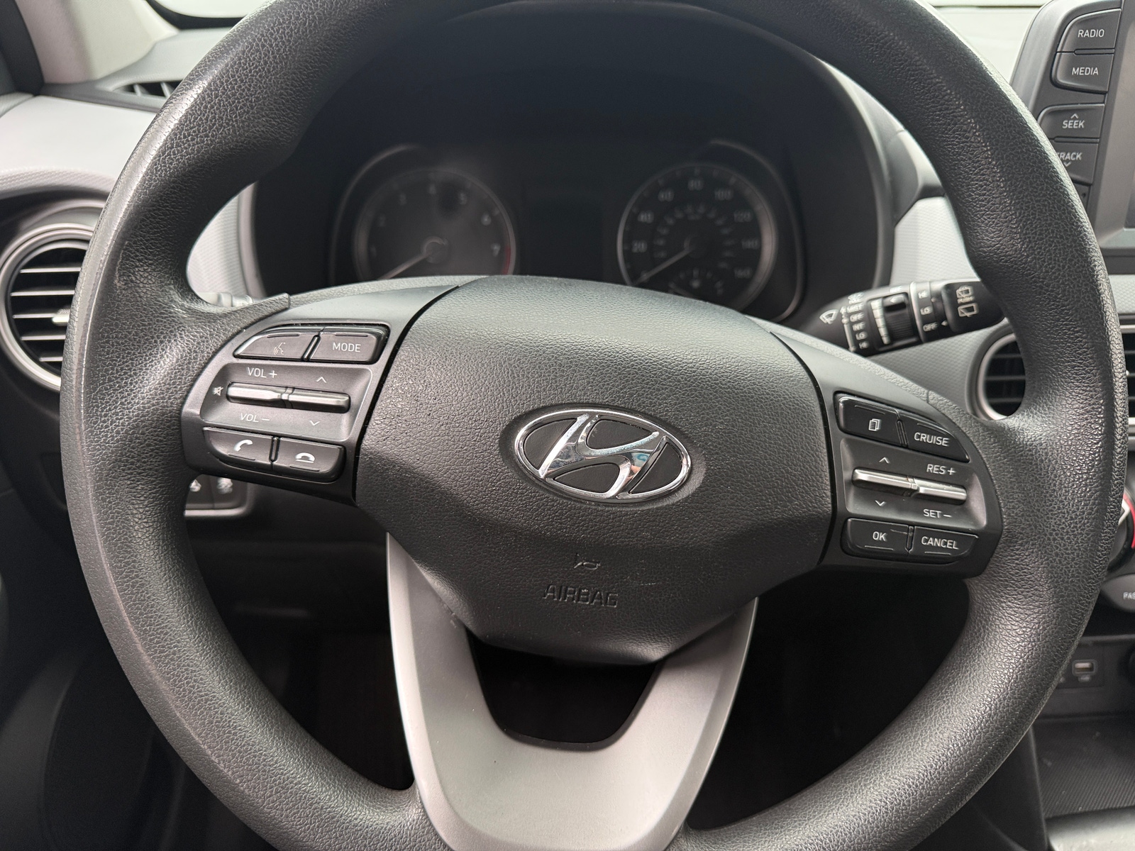 Thumbnail: 2020 Hyundai Kona - 5