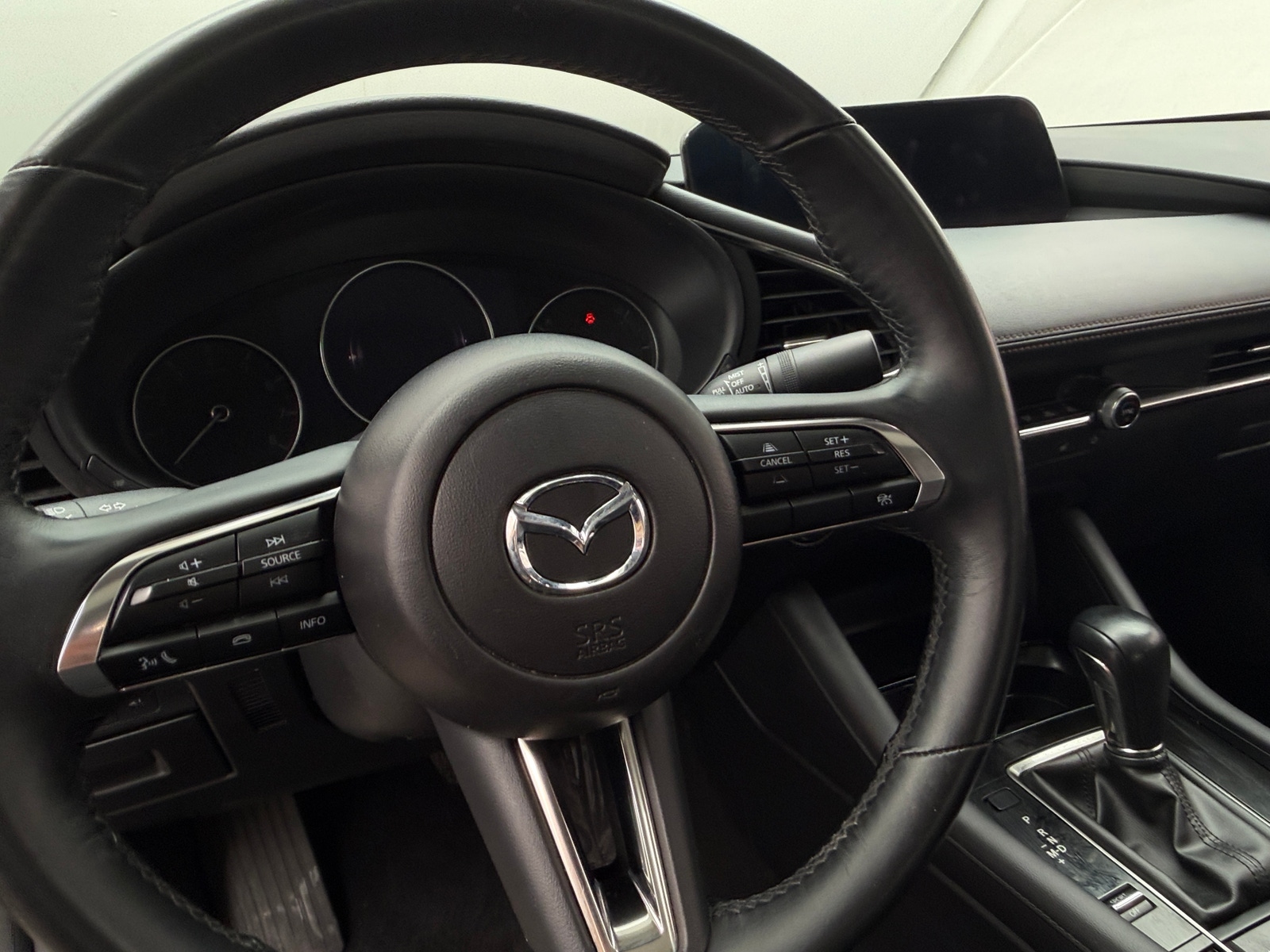 Thumbnail: 2025 Mazda Mazda3 - 4