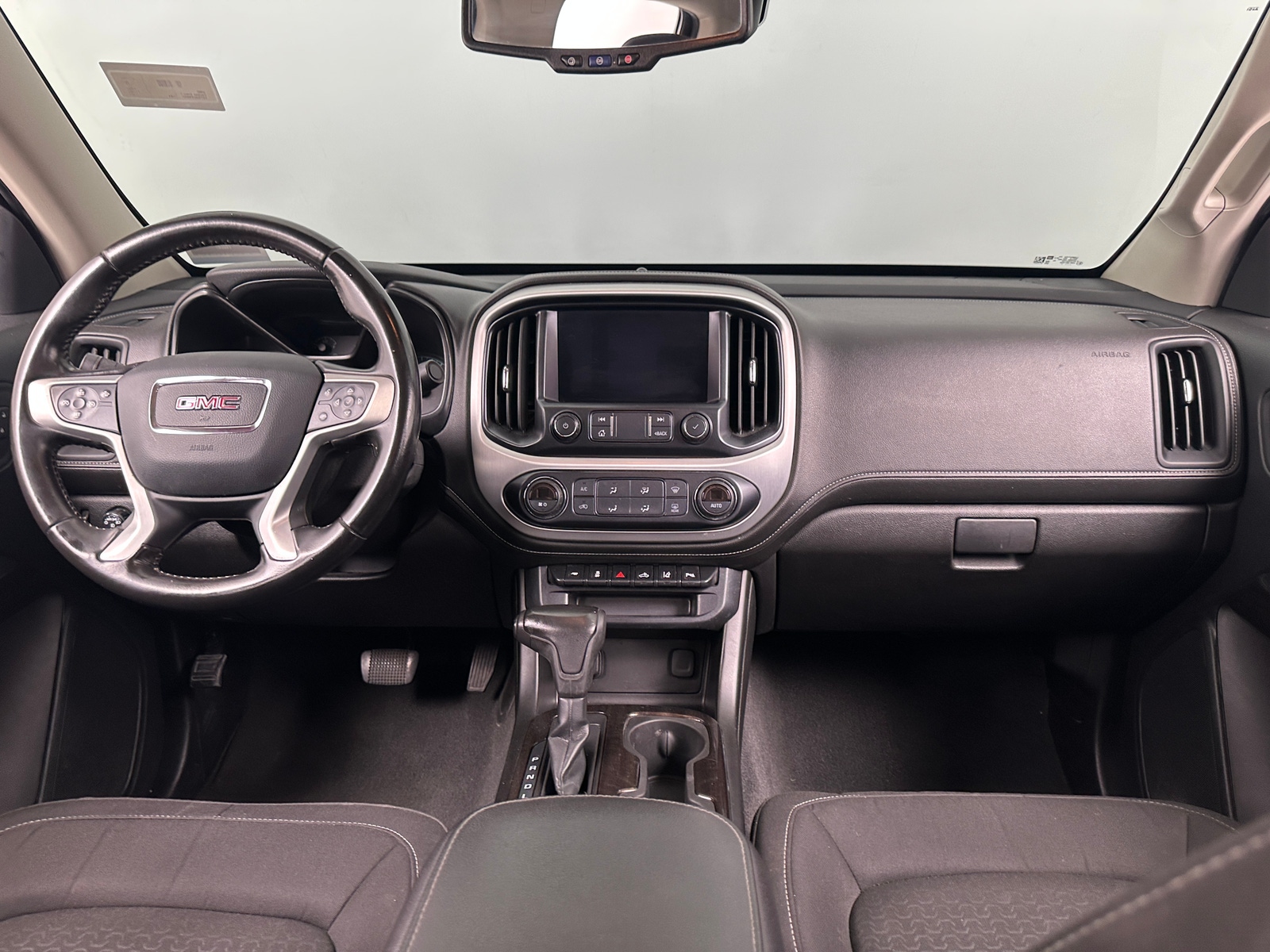 Thumbnail: 2021 GMC Canyon - 3