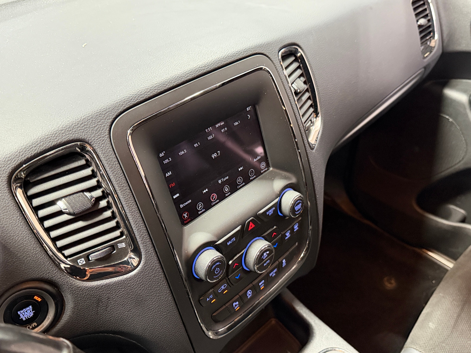 Thumbnail: 2020 Dodge Durango - 3