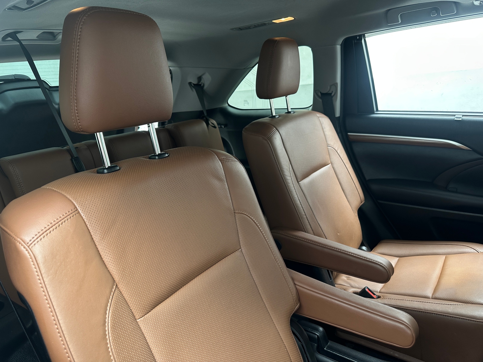 Thumbnail: 2018 Toyota Highlander - 6