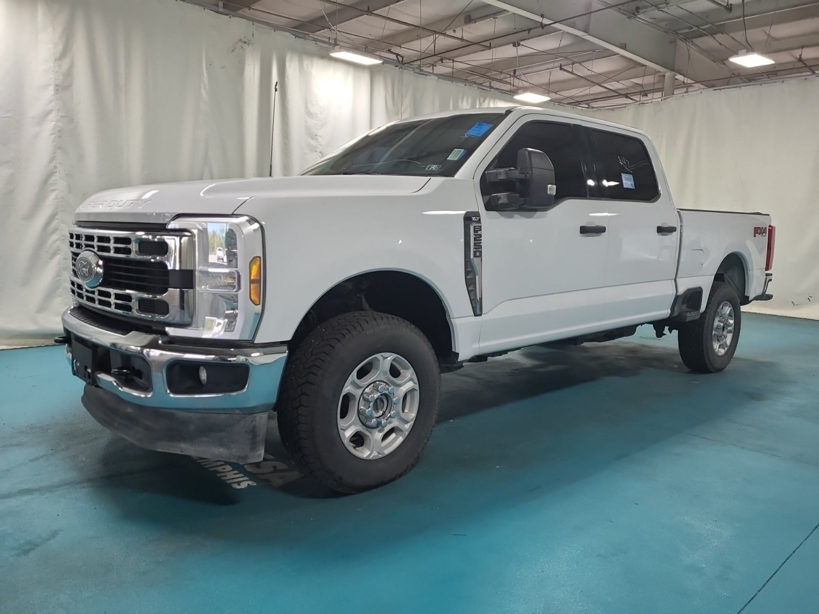2025 Ford F-250 XLT 4WD Crew Cab 6.75' Box