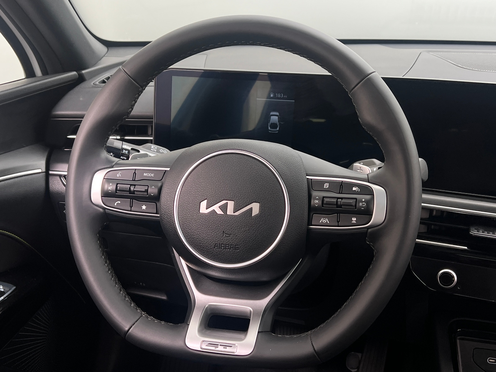 Thumbnail: 2025 Kia K5 - 4
