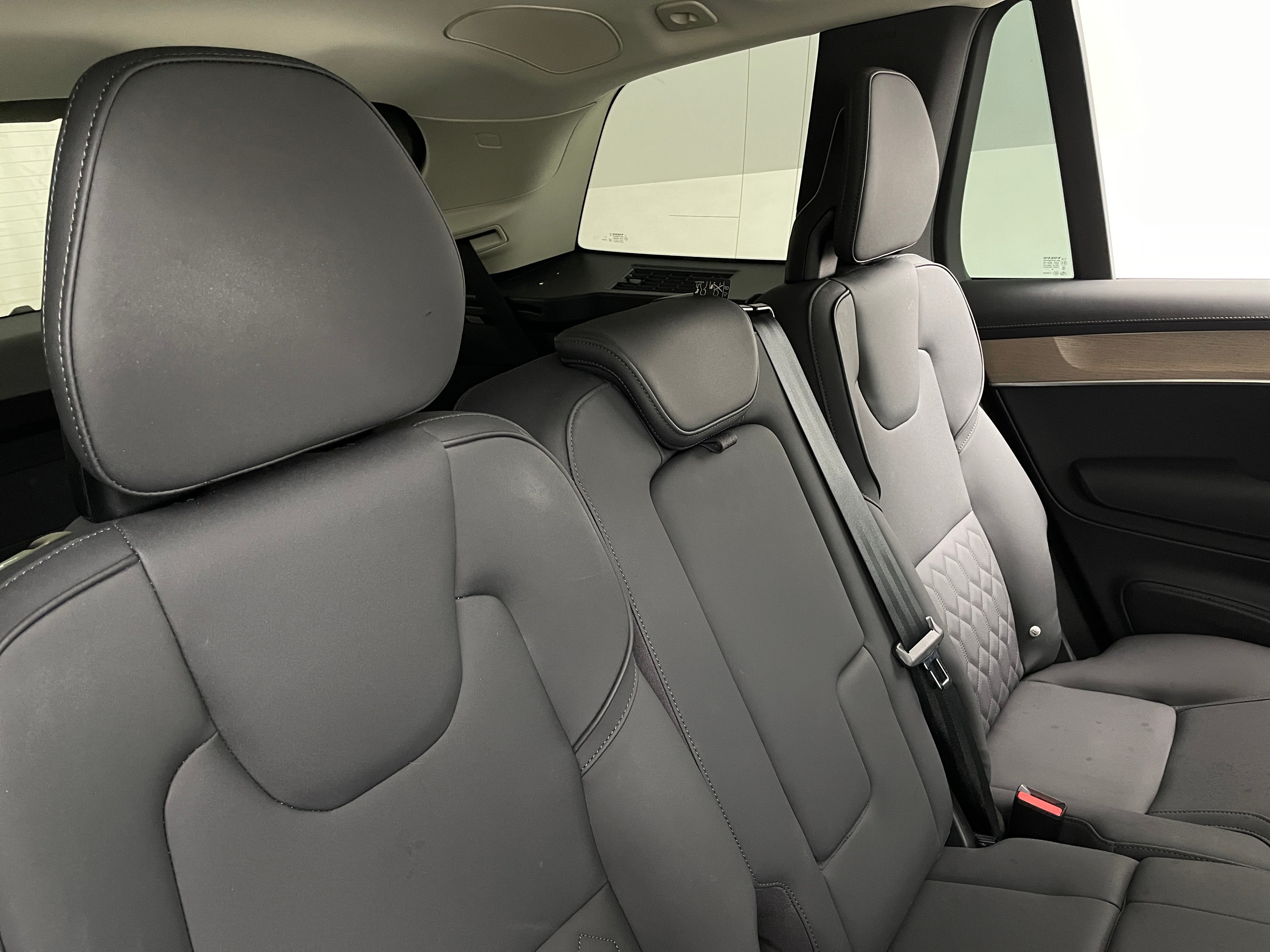 2026 Volvo XC90 Plus