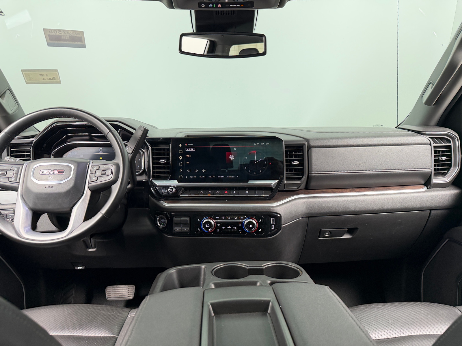 Thumbnail: 2025 GMC Sierra 1500 - 2
