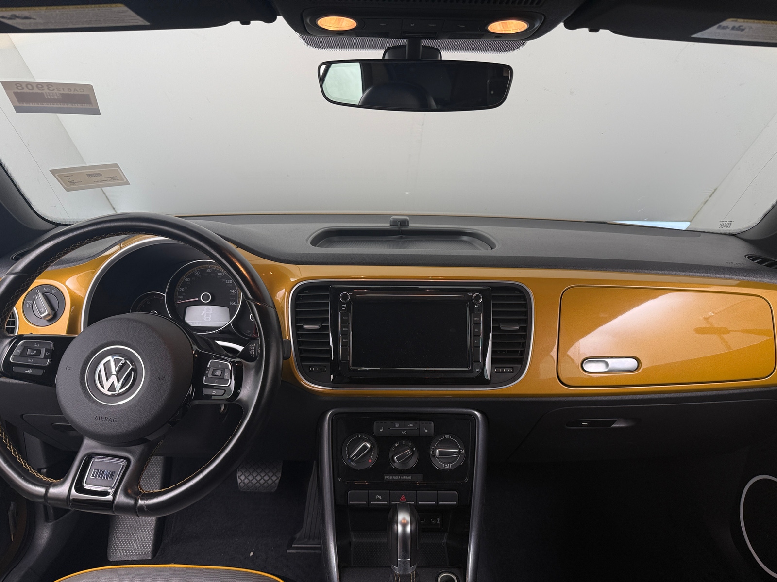 Thumbnail: 2017 Volkswagen Beetle - 3