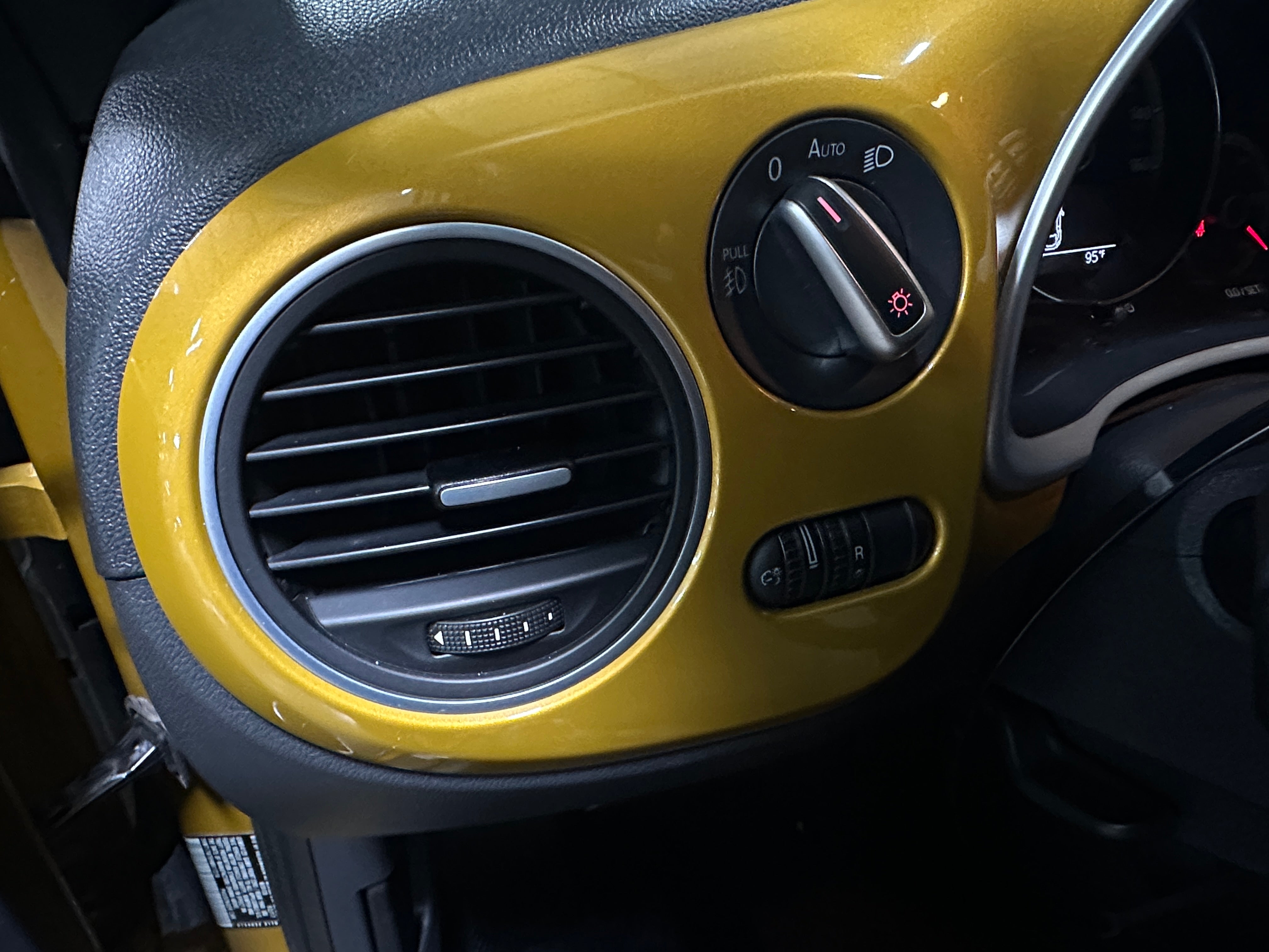 2017 Volkswagen Beetle Dune
