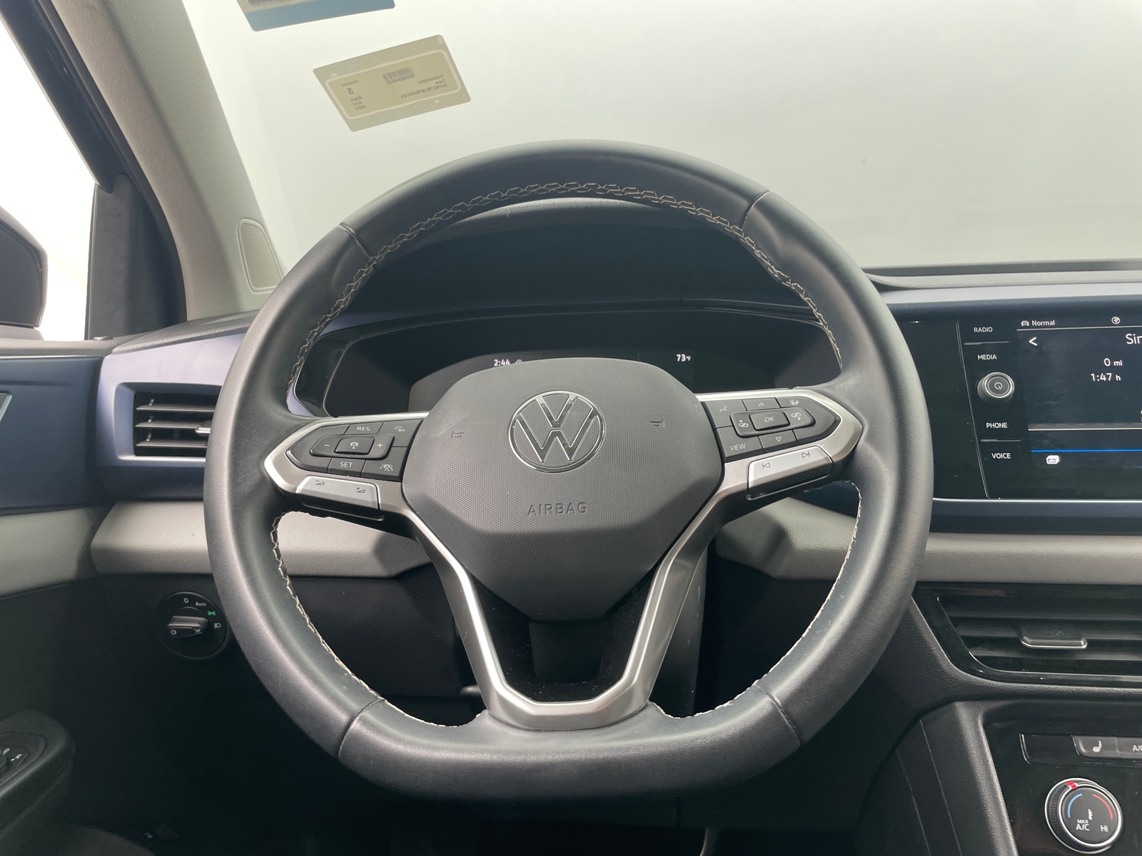 Thumbnail: 2023 Volkswagen Taos - 5
