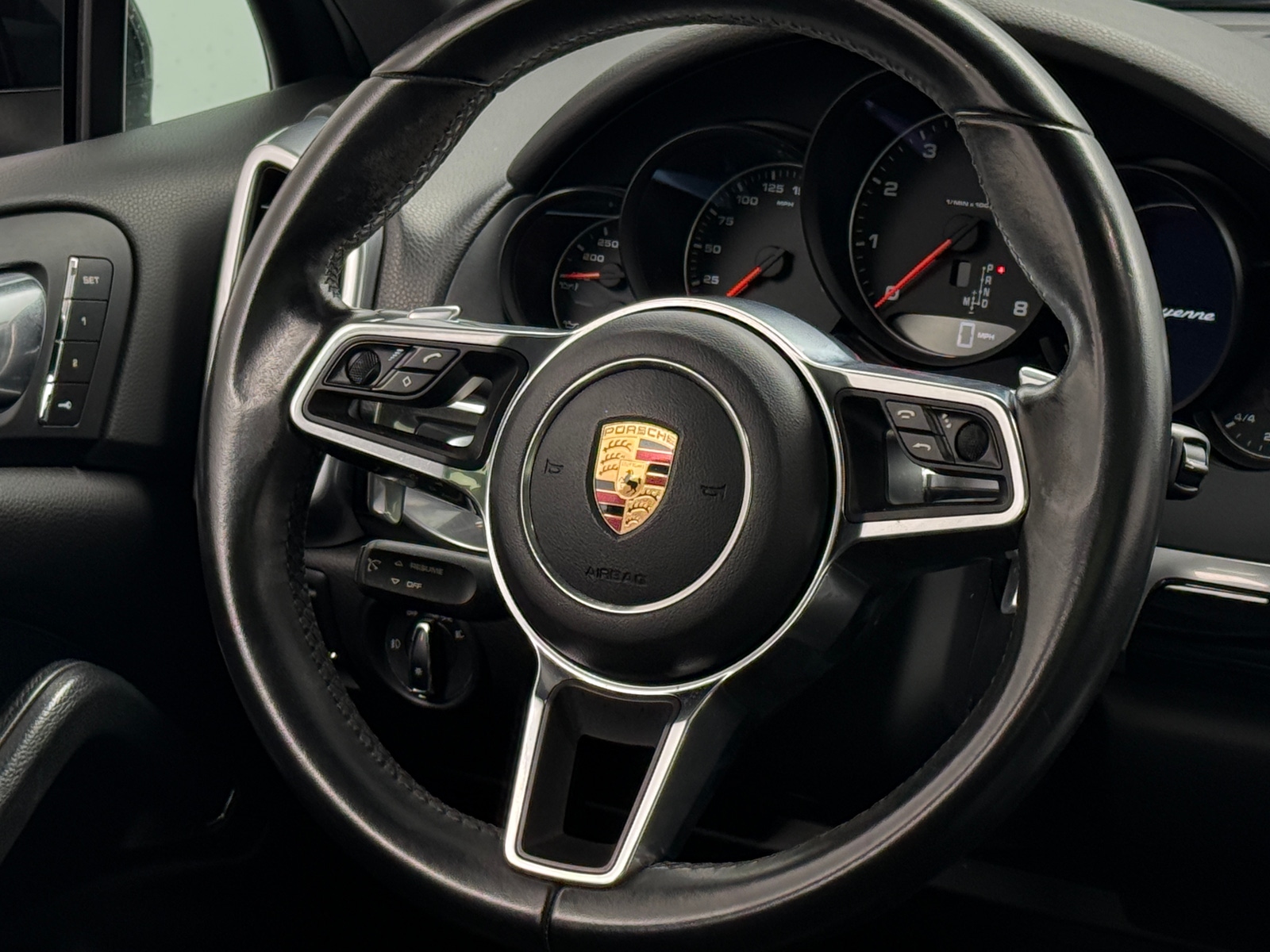 Thumbnail: 2016 Porsche Cayenne - 4