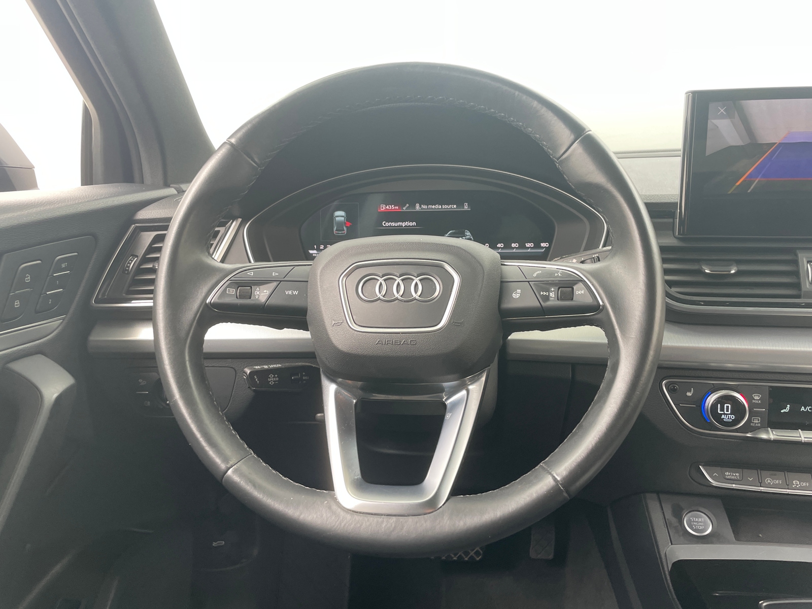 Thumbnail: 2025 Audi Q5 - 5