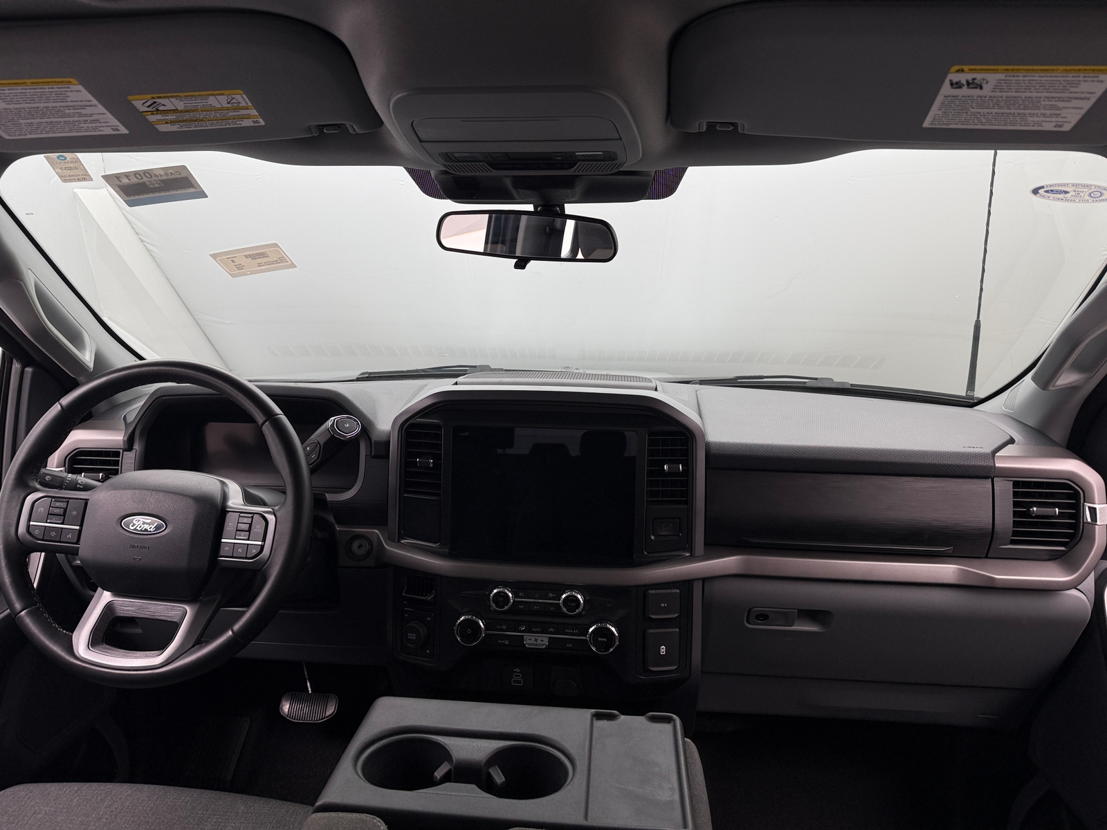 Thumbnail: 2025 Ford Econoline - 3