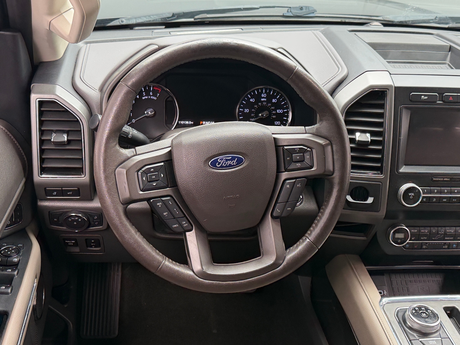 Thumbnail: 2019 Ford Expedition - 4