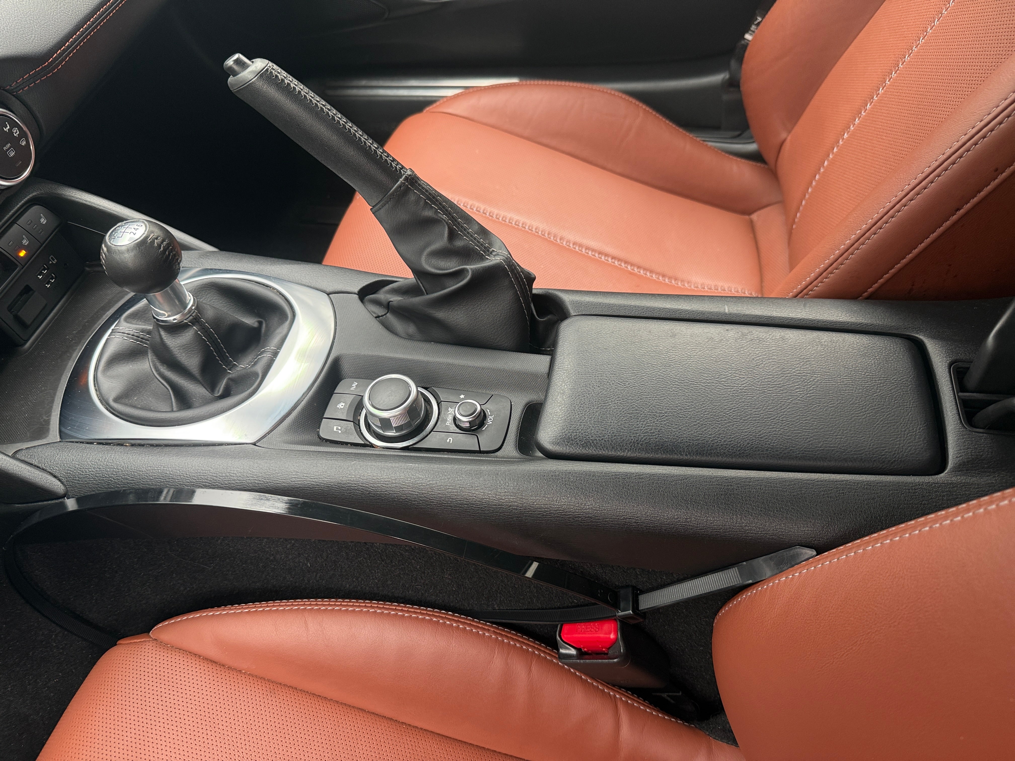 2022 Mazda MX-5 Miata