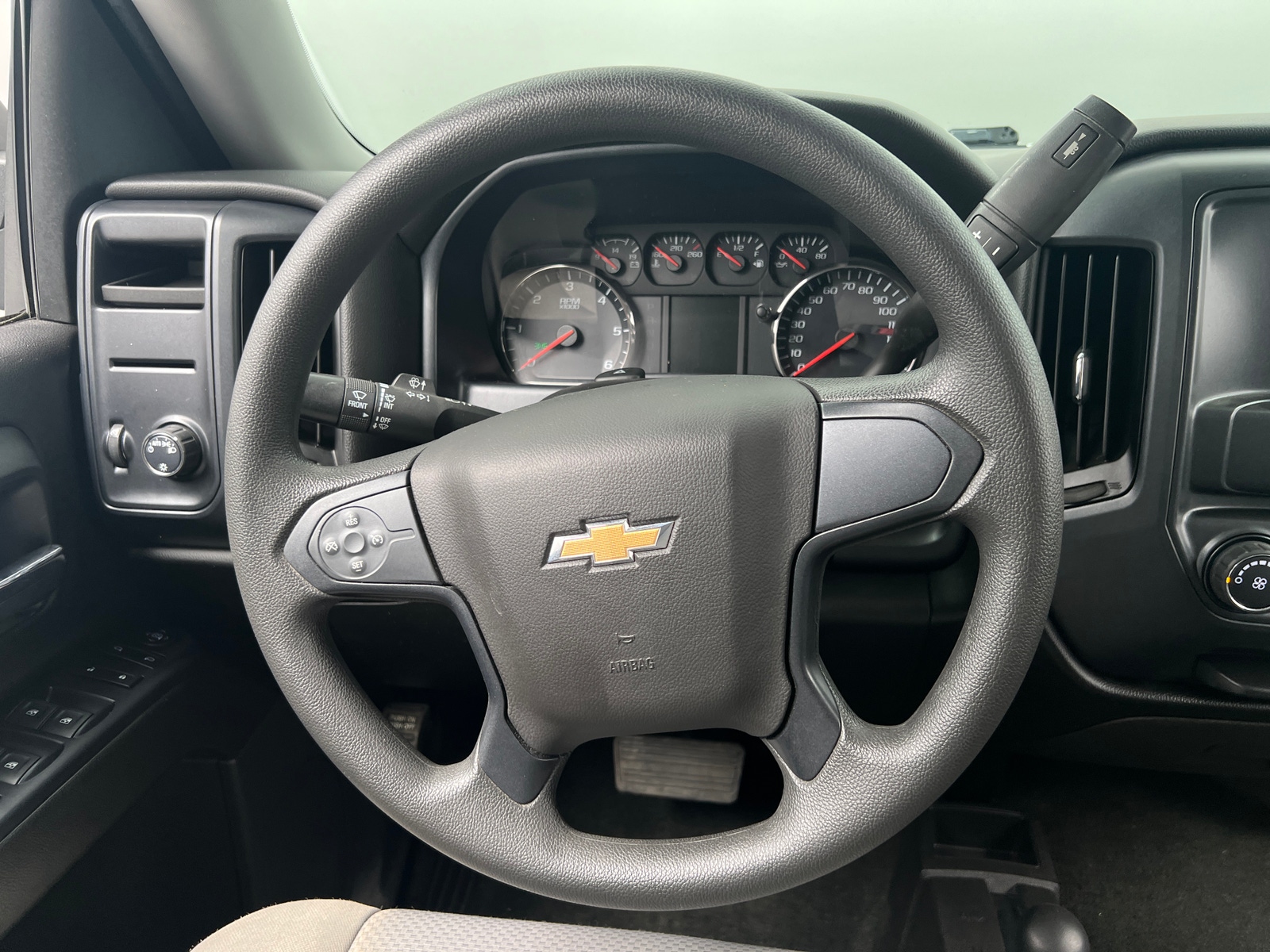 Thumbnail: 2018 Chevrolet Silverado 1500 - 5