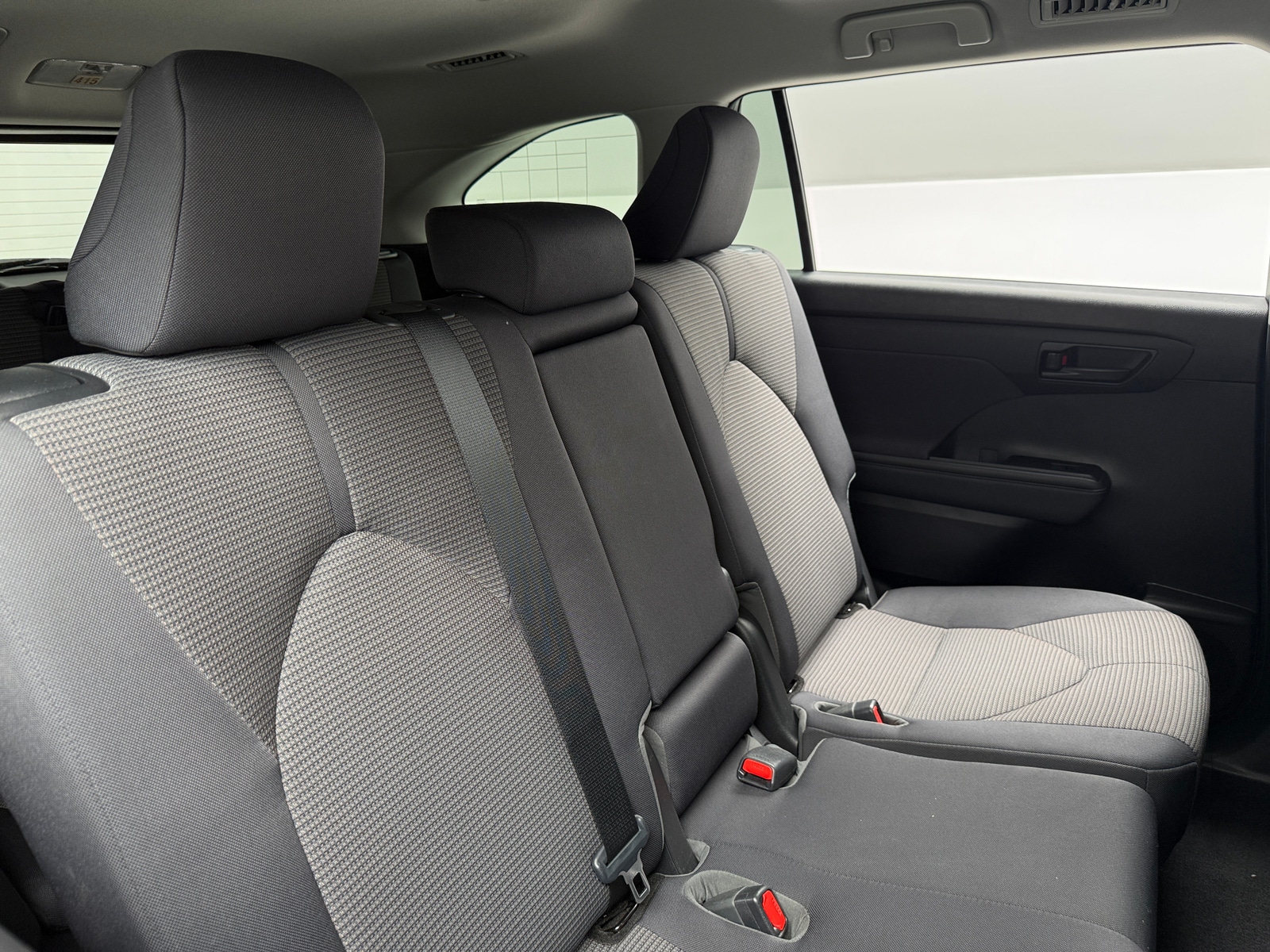 Thumbnail: 2021 Toyota Highlander - 6