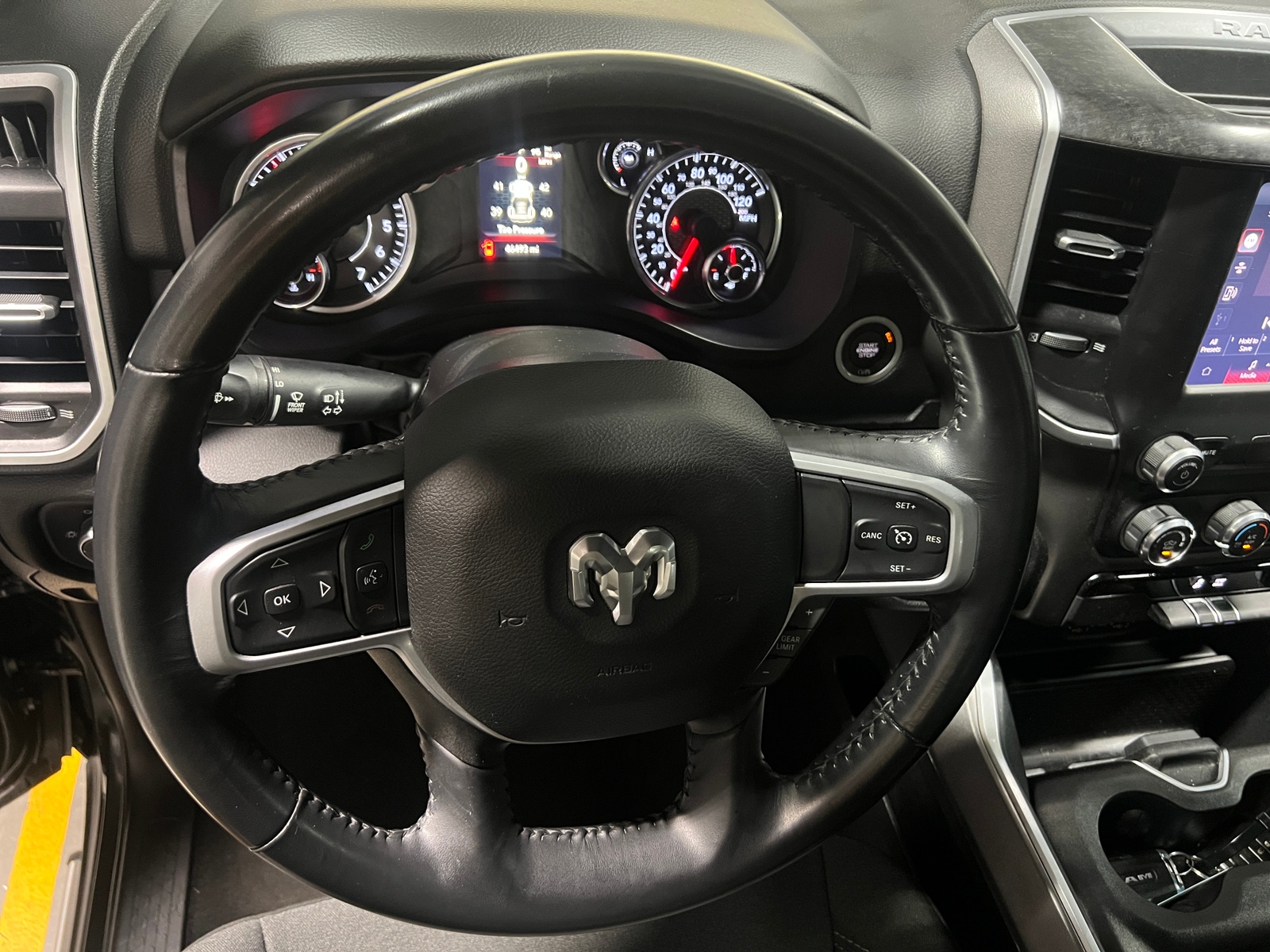 Thumbnail: 2022 RAM 1500 - 5